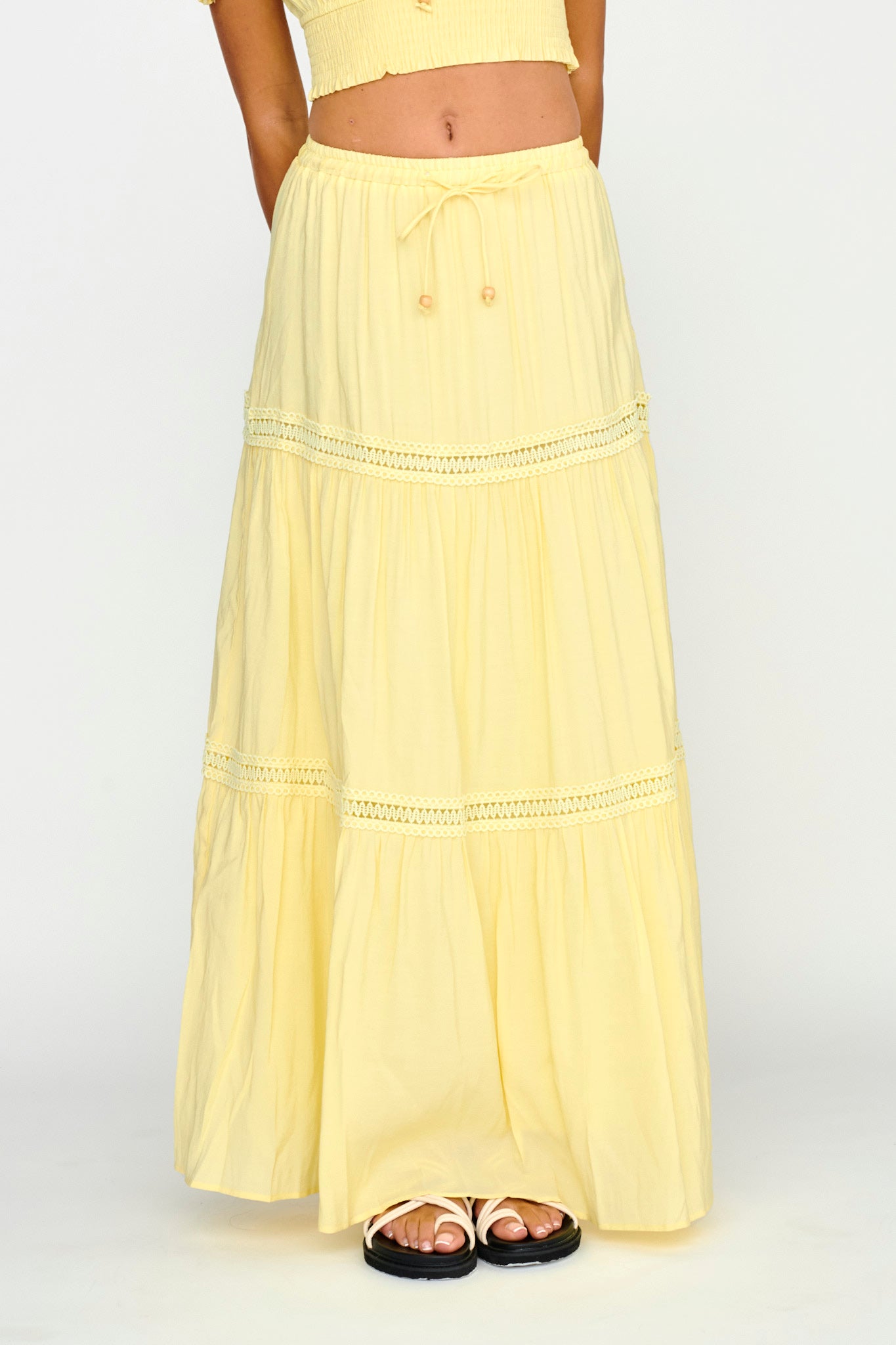 Canyon Cove Crochet Trim Maxi Skirt Yellow-Maymioy