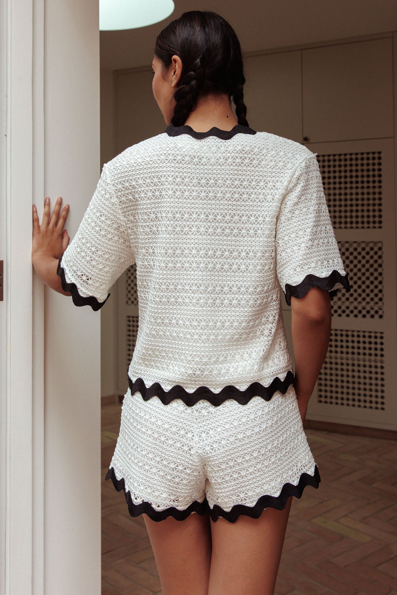 Breakaway Tie Front Shirt Crochet White-Maymioy