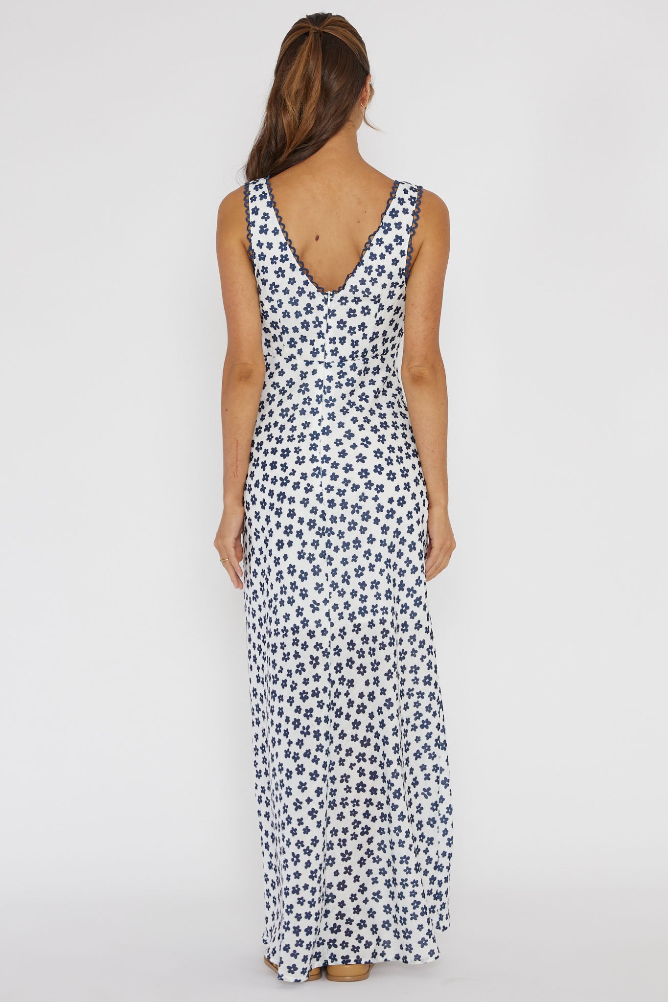 Miss Divine V-Neck Maxi Dress Flower Blue-Maymioy