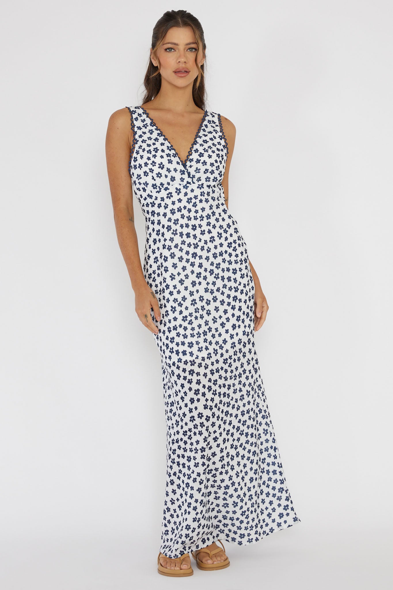 Miss Divine V-Neck Maxi Dress Flower Blue-Maymioy
