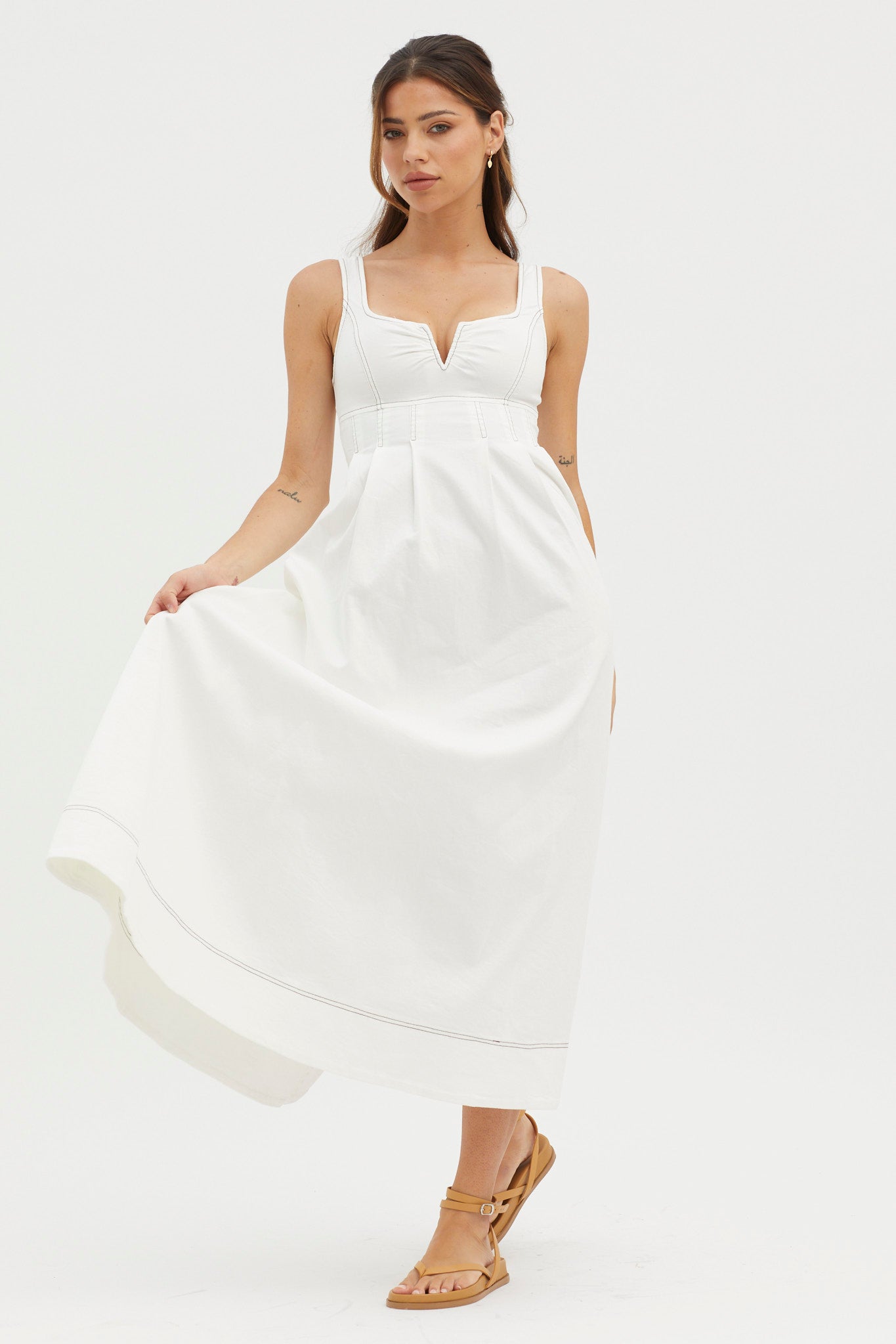 Isadore V-Bust Midi Dress White-Maymioy
