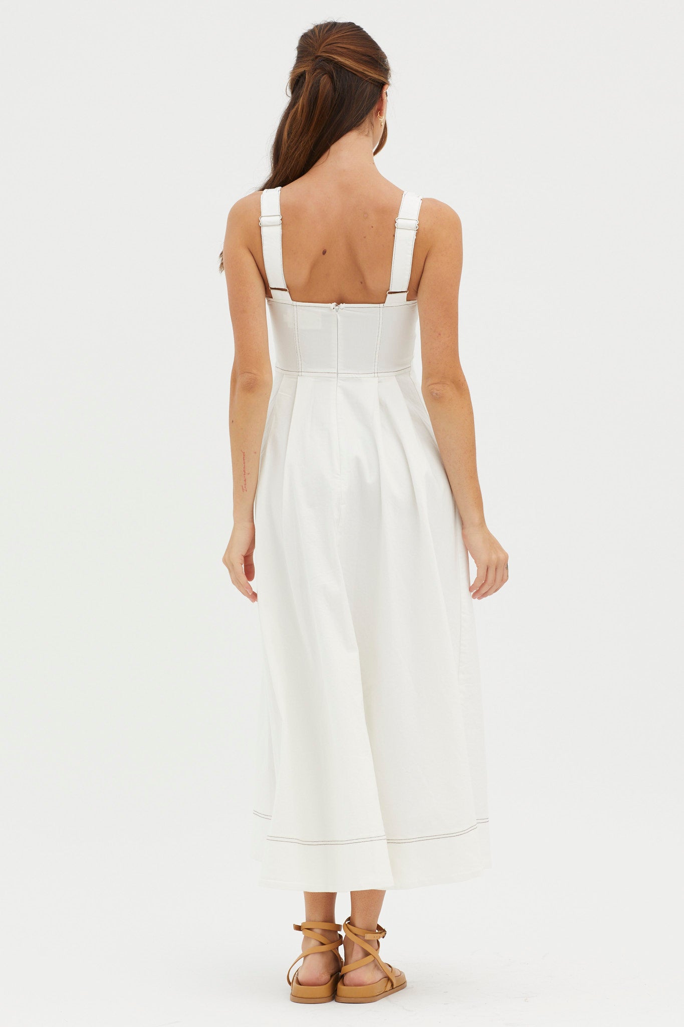 Isadore V-Bust Midi Dress White-Maymioy