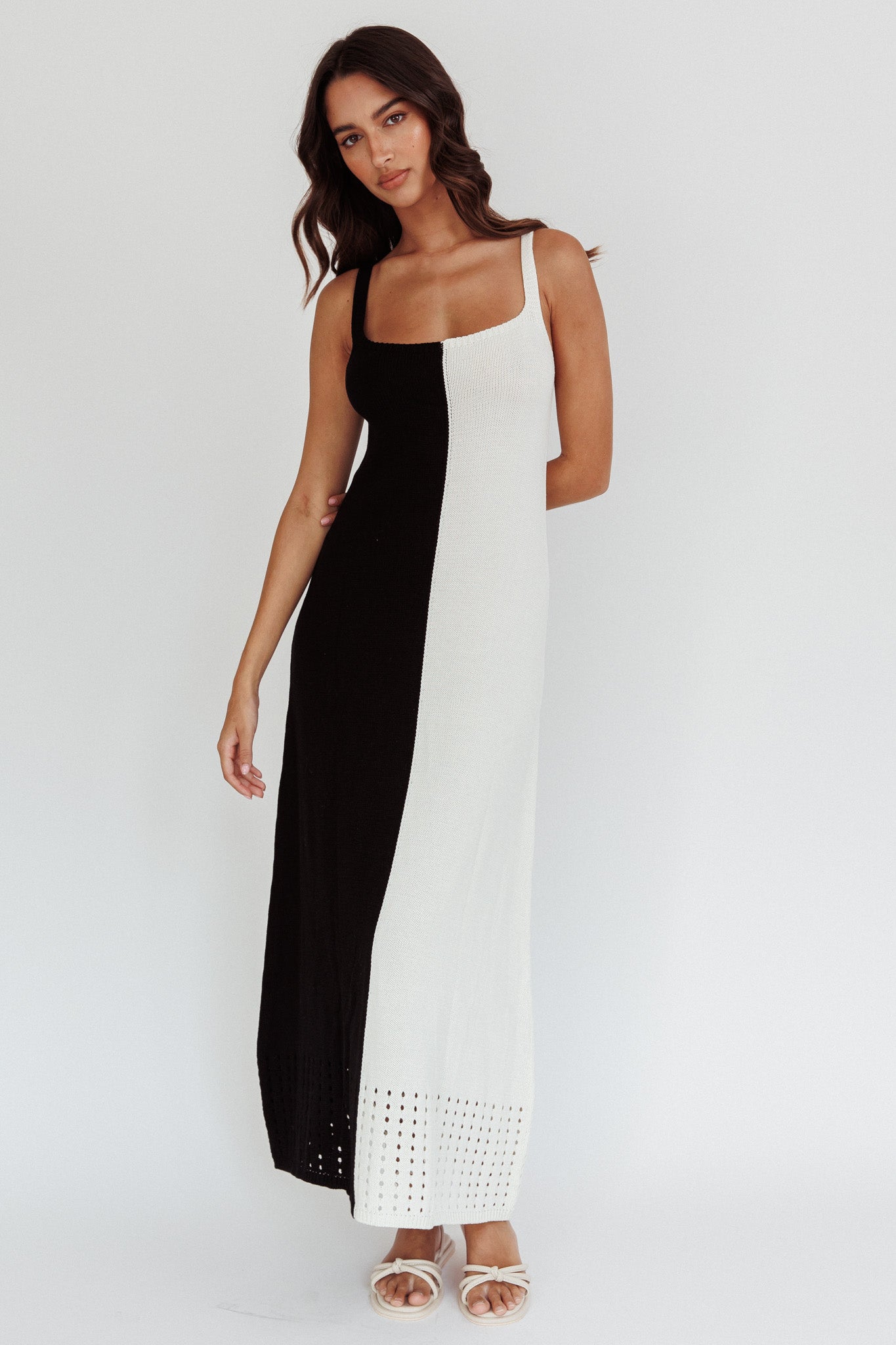 Sunday Fun Day Knit Maxi Dress Black Cream-Maymioy