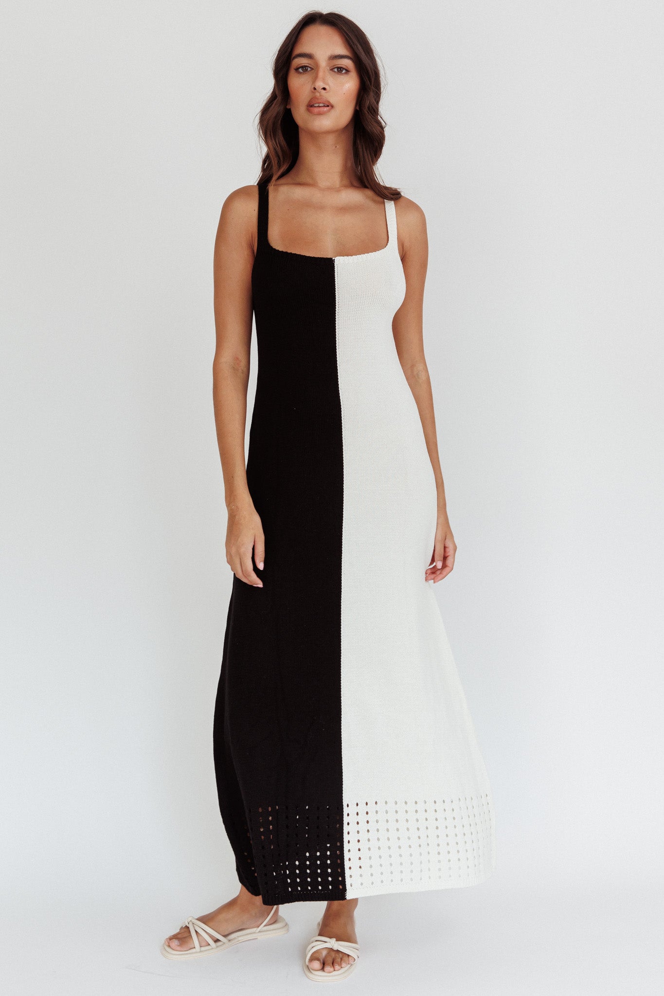 Sunday Fun Day Knit Maxi Dress Black Cream-Maymioy