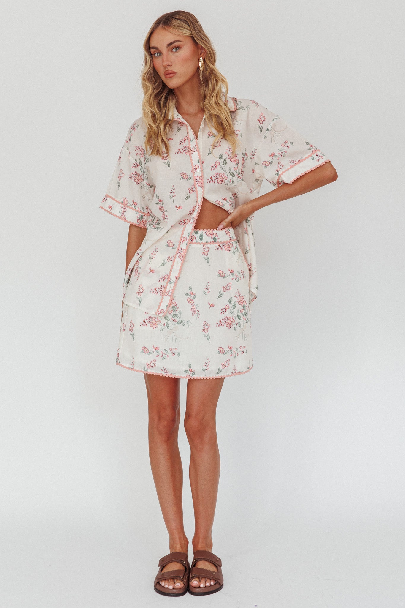 Catherina Ric-Rac Trim Button-Up Shirt Floral Pink-Maymioy