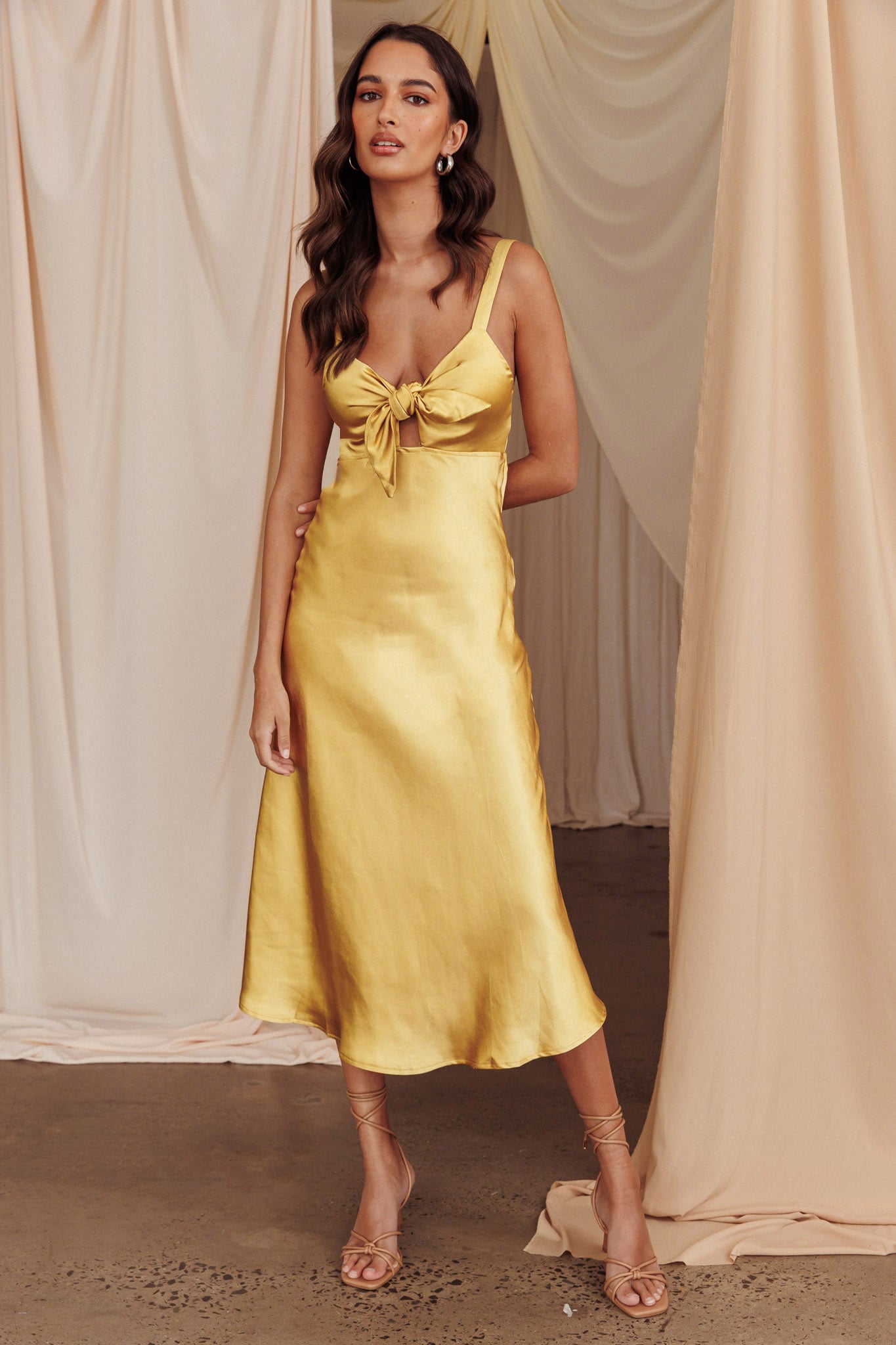 Perfect Day Satin Midi Dress Mustard-Maymioy