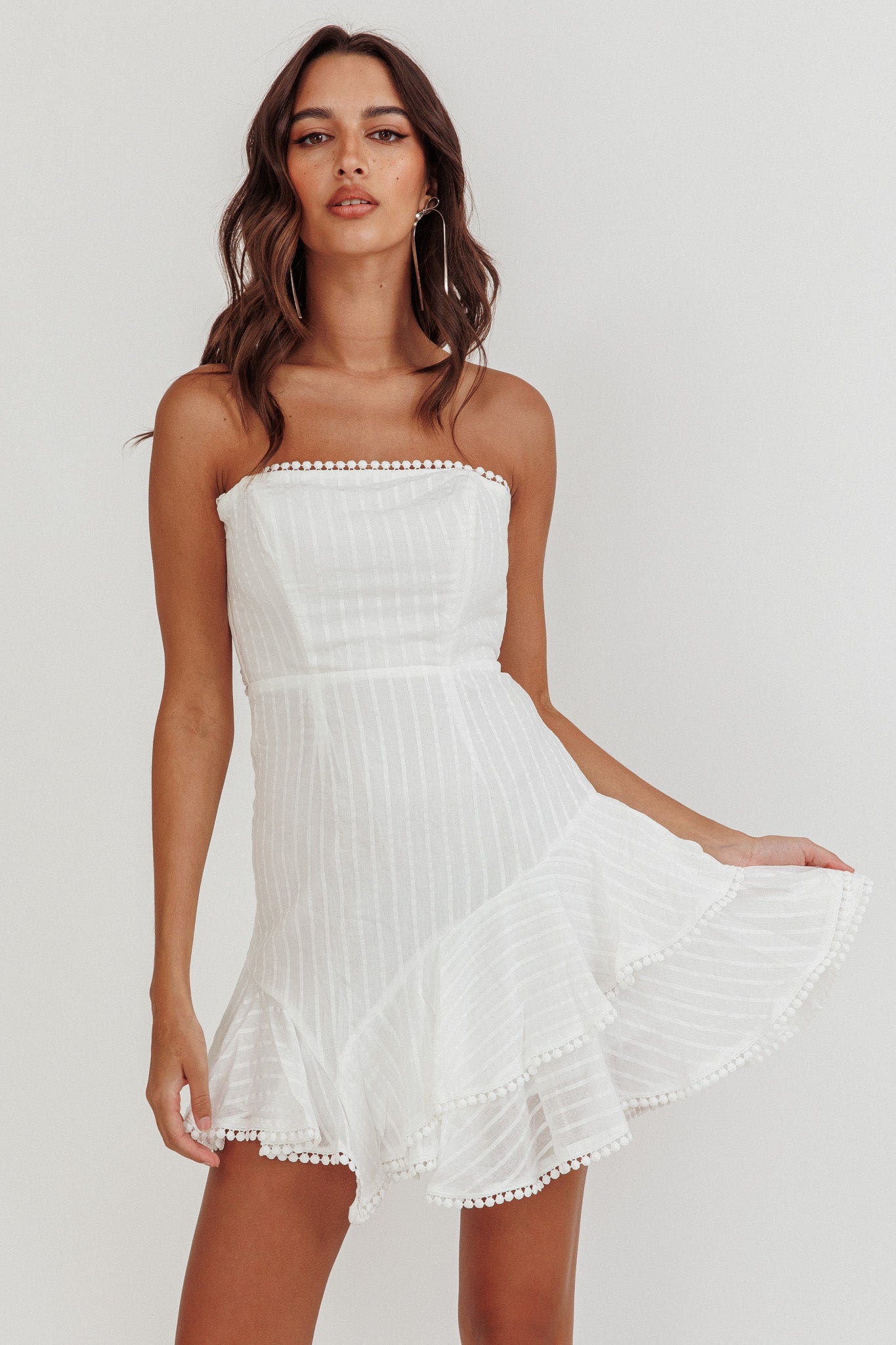 Candy Strapless Layered Ruffle Hem Dress White-Maymioy