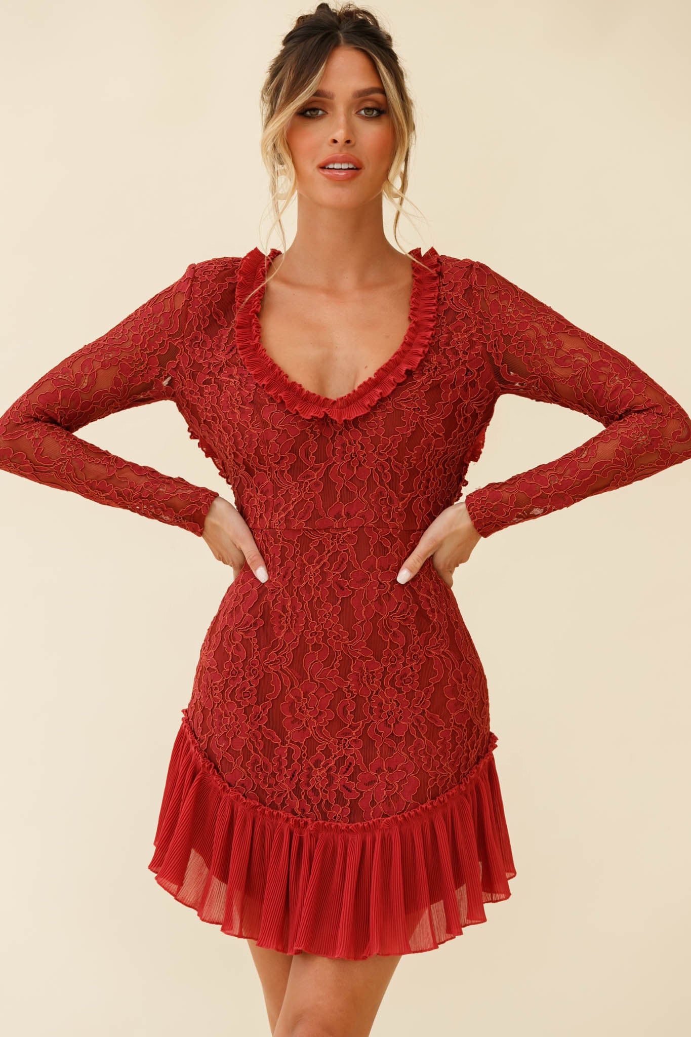 Isabella Long Sleeve Open Back Lace Dress Antique Rose-Maymioy