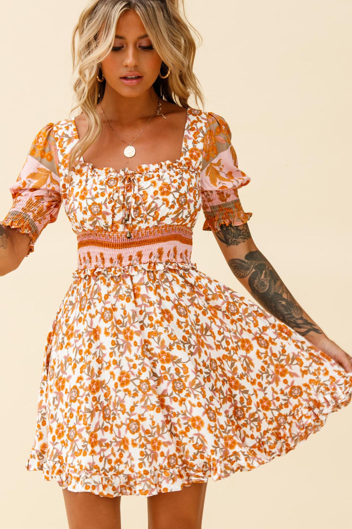 Summer In Paris Puff Sleeve Open Back Dress Floral Print White/Pink-Maymioy