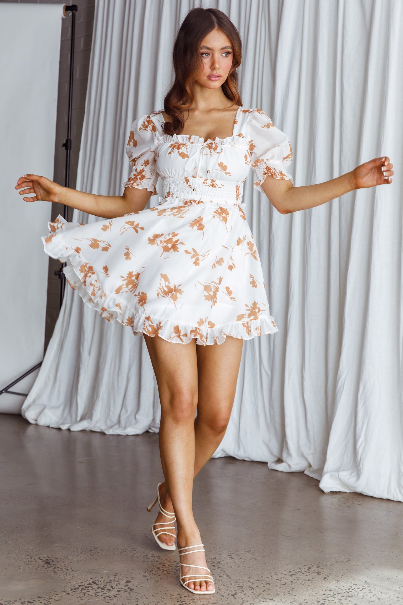 Summer In Paris Puff Sleeve Open Back Dress Floral Tan-Maymioy