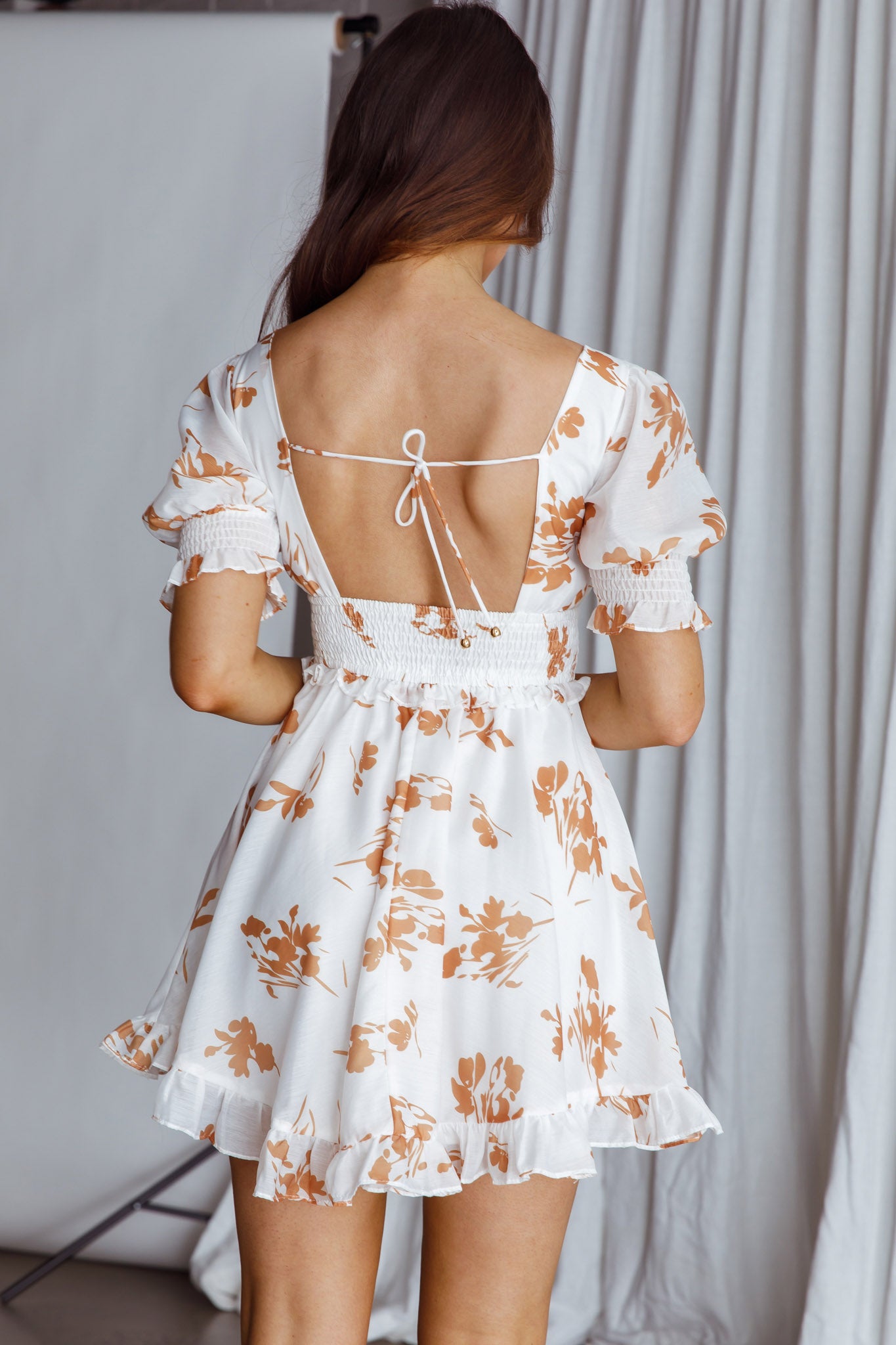 Summer In Paris Puff Sleeve Open Back Dress Floral Tan-Maymioy