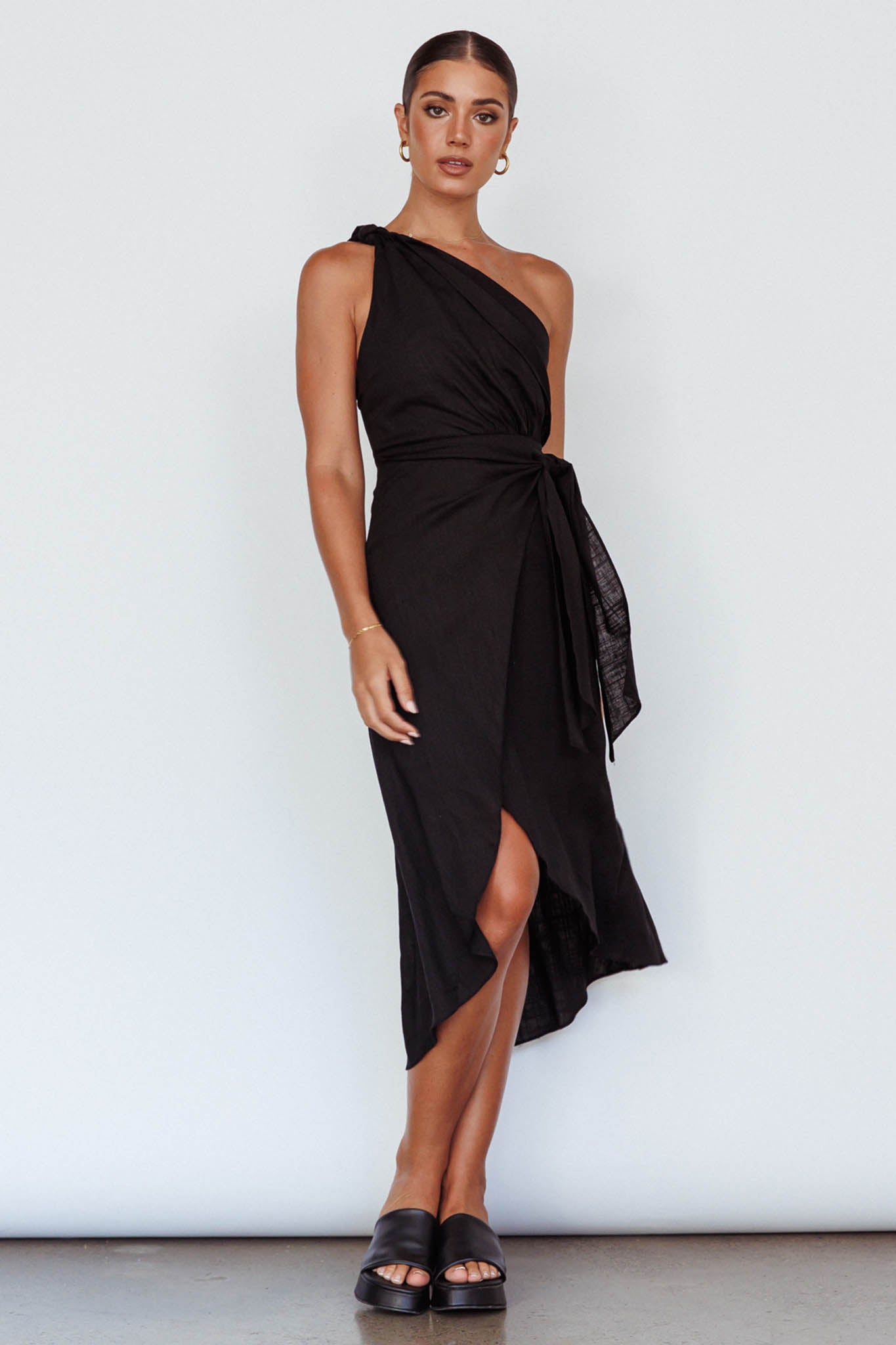 Island Time One-Shoulder Midi Dress Black-Maymioy