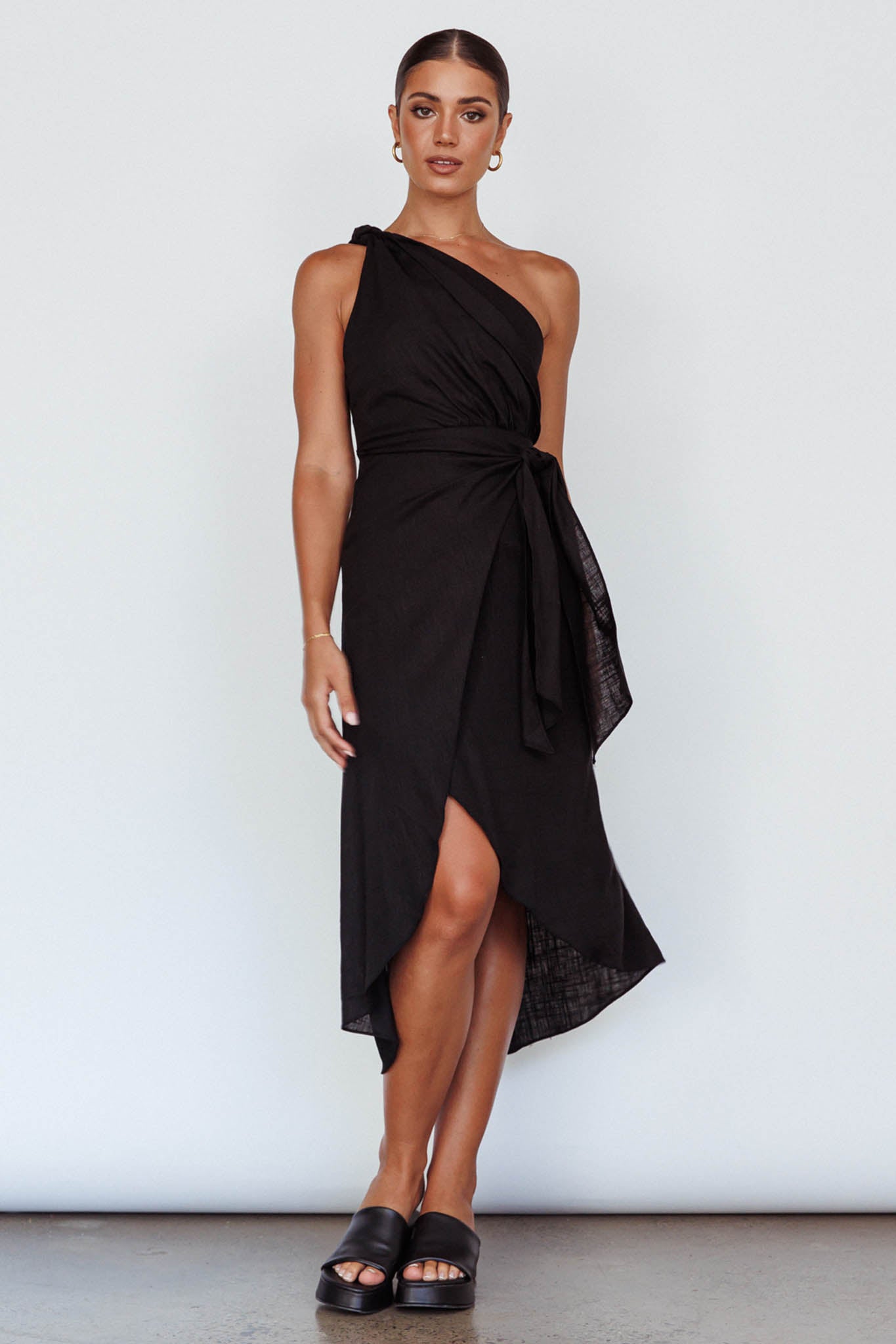 Island Time One-Shoulder Midi Dress Black-Maymioy