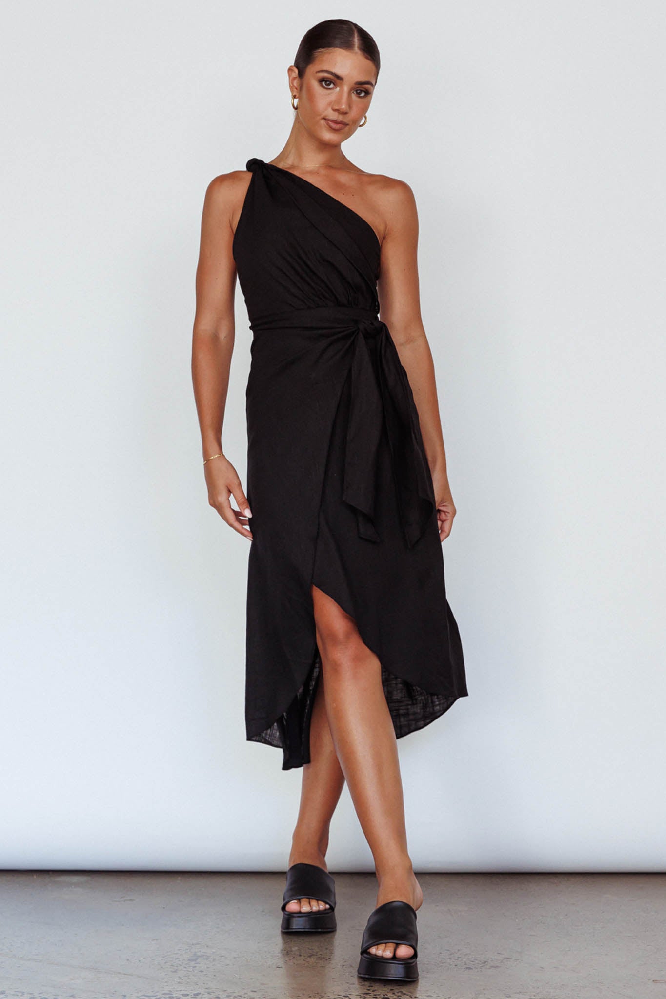 Island Time One-Shoulder Midi Dress Black-Maymioy