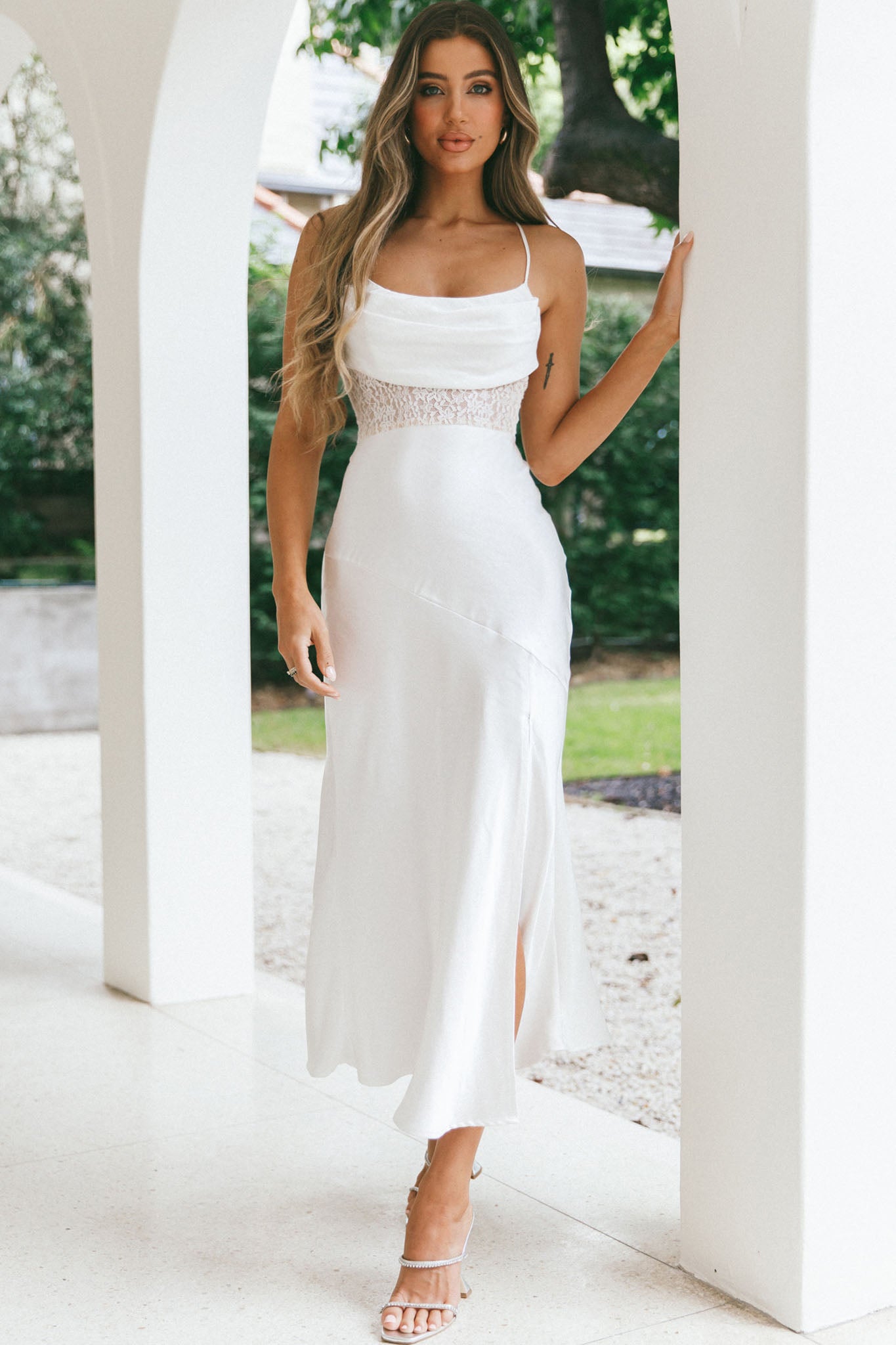 Golden Era Cowl Neck Lace Waist Midi Dress White-Maymioy