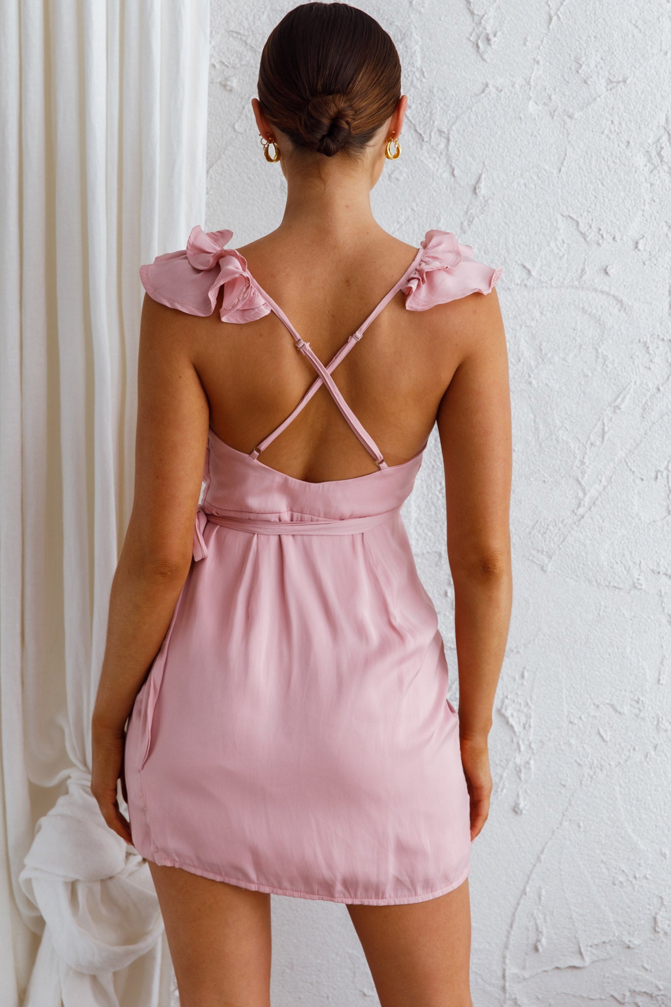 Oriana Ruffle Shoulder Wrap Dress Blush-Maymioy