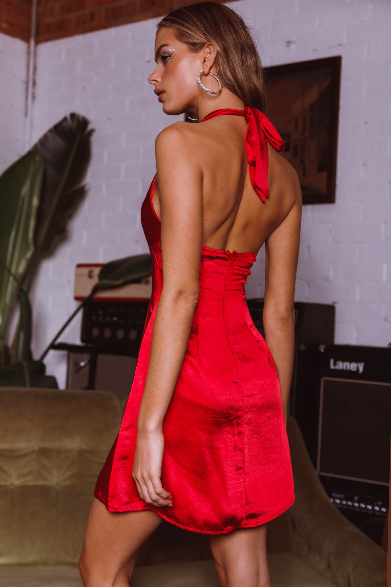 Falling Star Plunging Halterneck Mini Dress Red-Maymioy