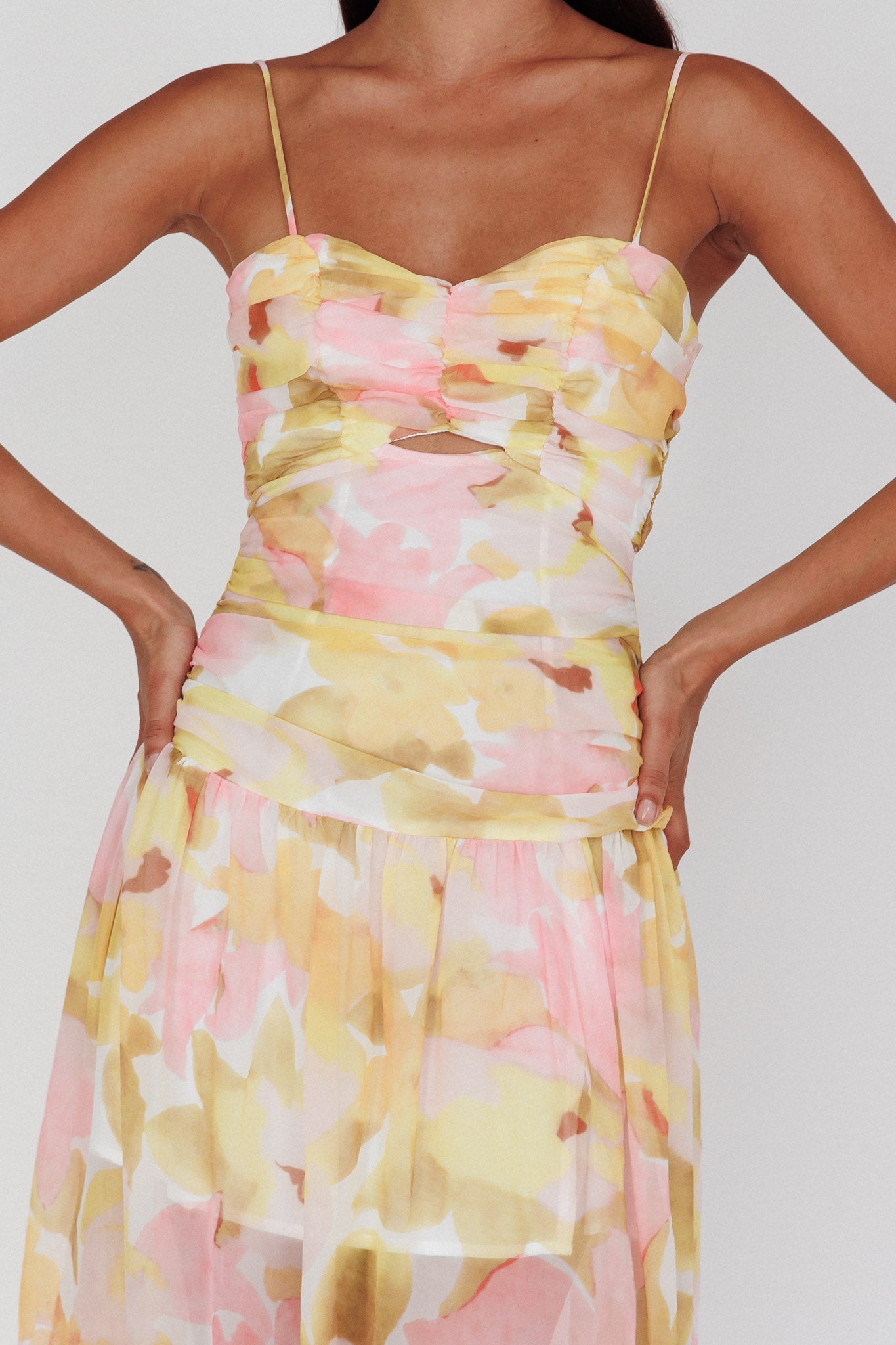 Stars Are Blind Tied Back Midi Dress Floral Pink-Maymioy