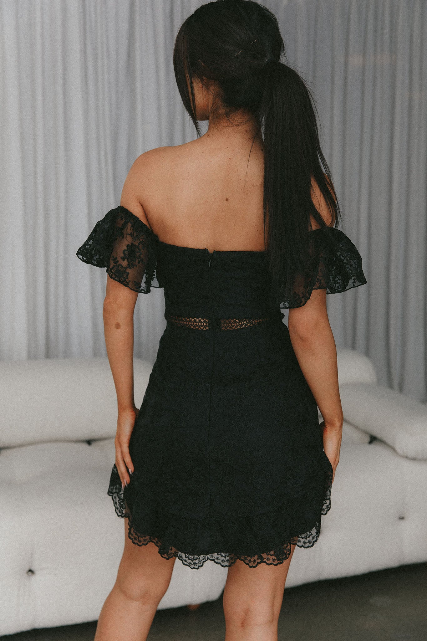 Remi Frill Shoulder Embroidered Dress Black-Maymioy