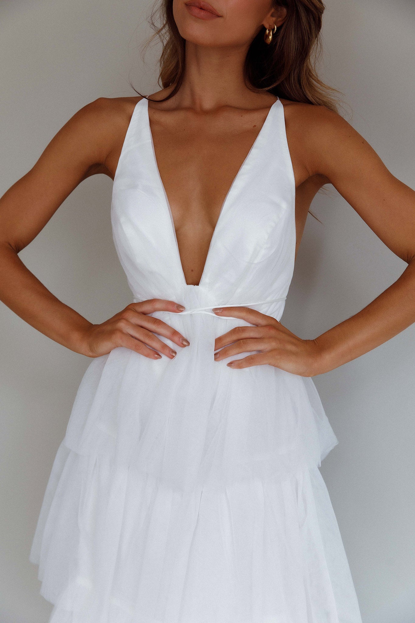 Auguste Tiered Frill Midi Dress White-Maymioy