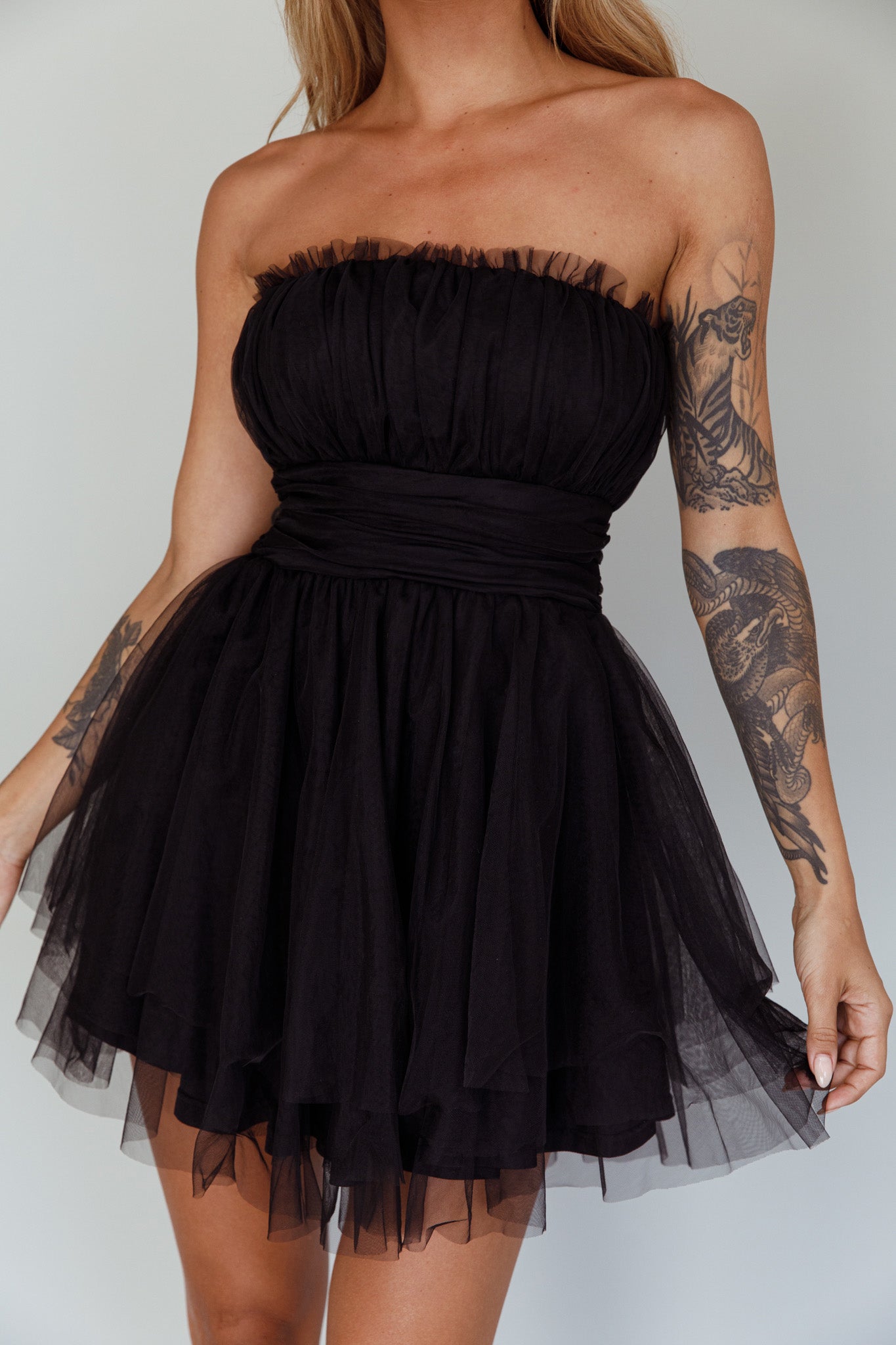 Fayette Strapless Mesh Mini Dress Black-Maymioy