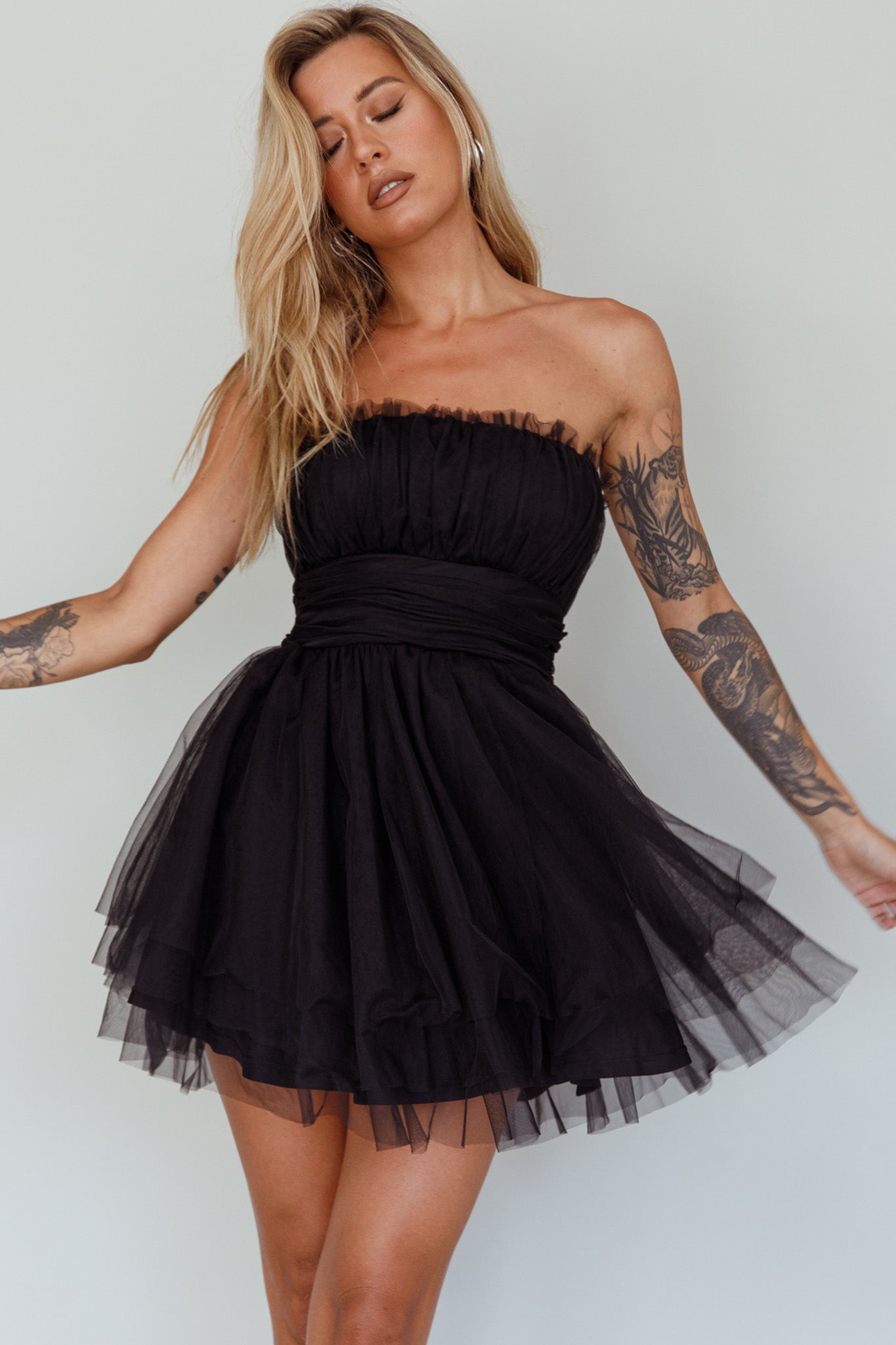 Fayette Strapless Mesh Mini Dress Black-Maymioy