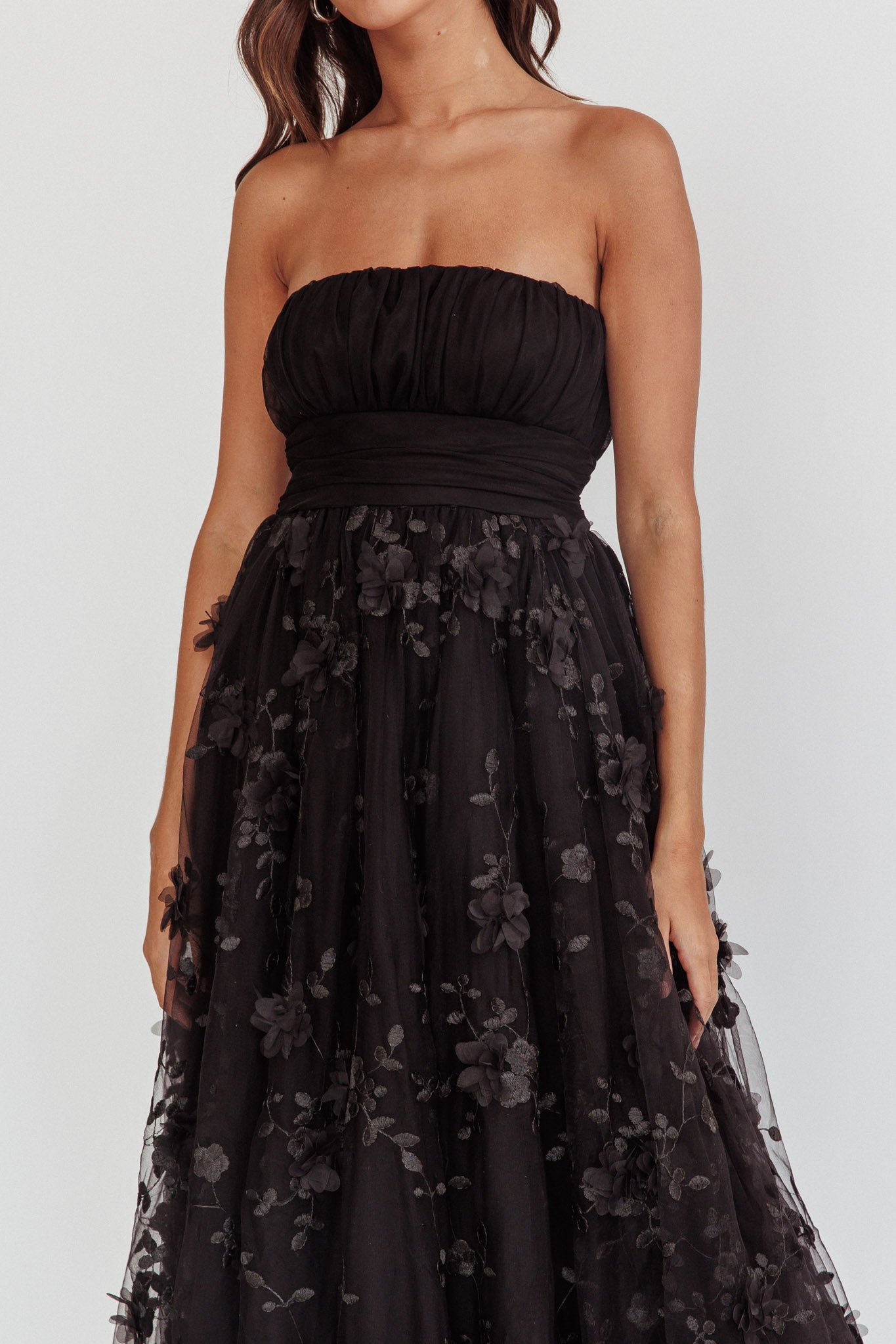 Fayette Strapless Mesh Midi Dress Embellished Black-Maymioy