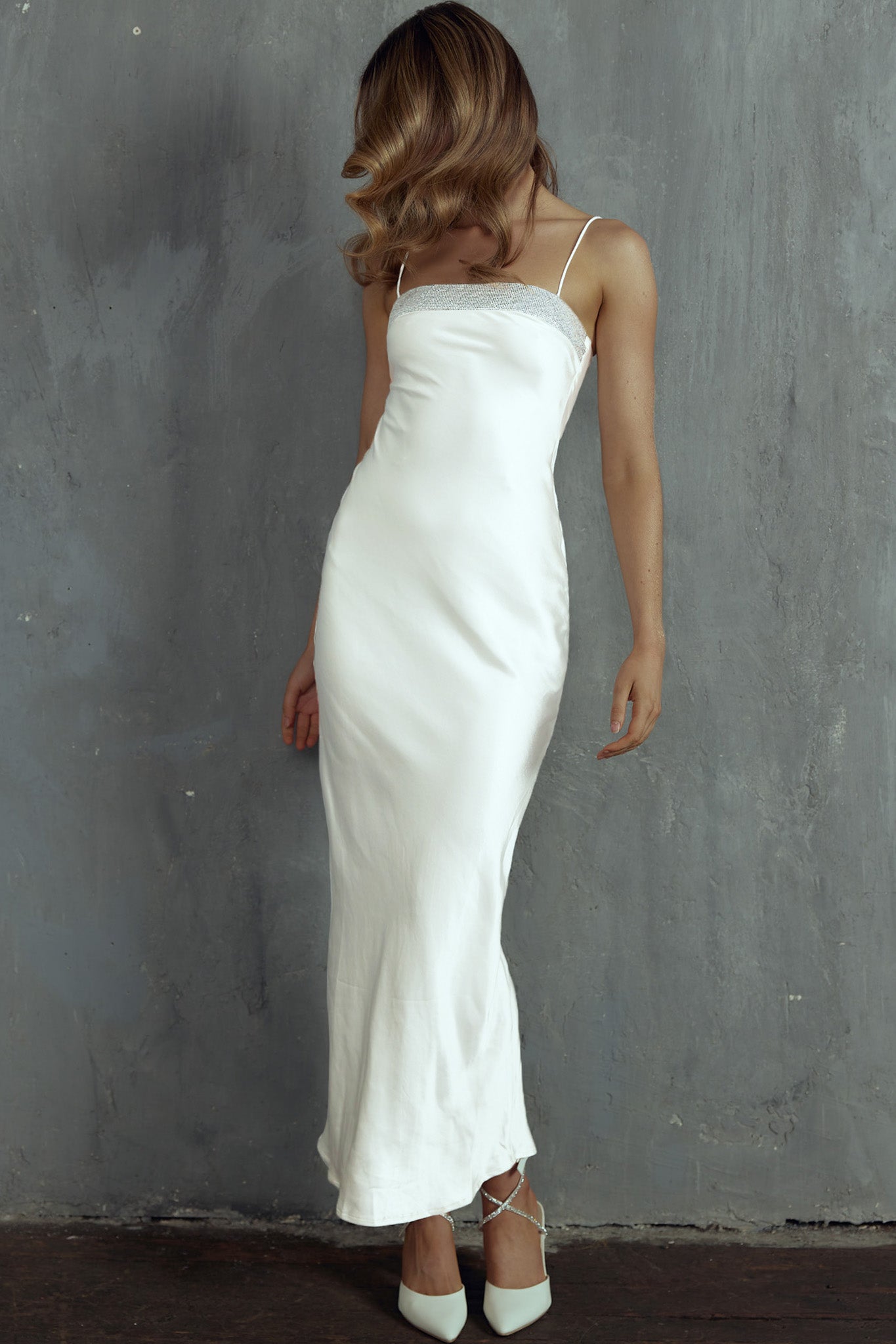 Making Headlines Diamante Neckline Maxi Dress White-Maymioy