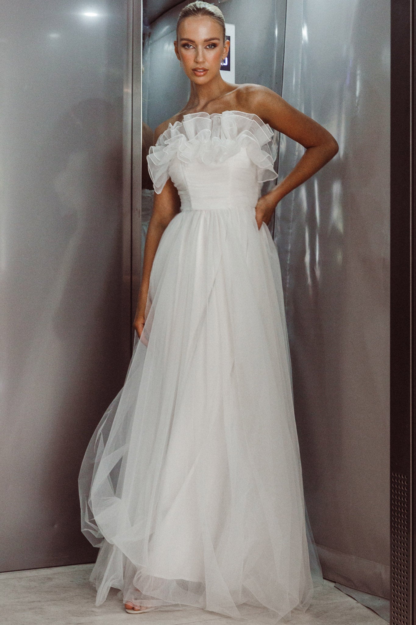 Marietha Organza Frill Maxi Wedding Dress White-Maymioy