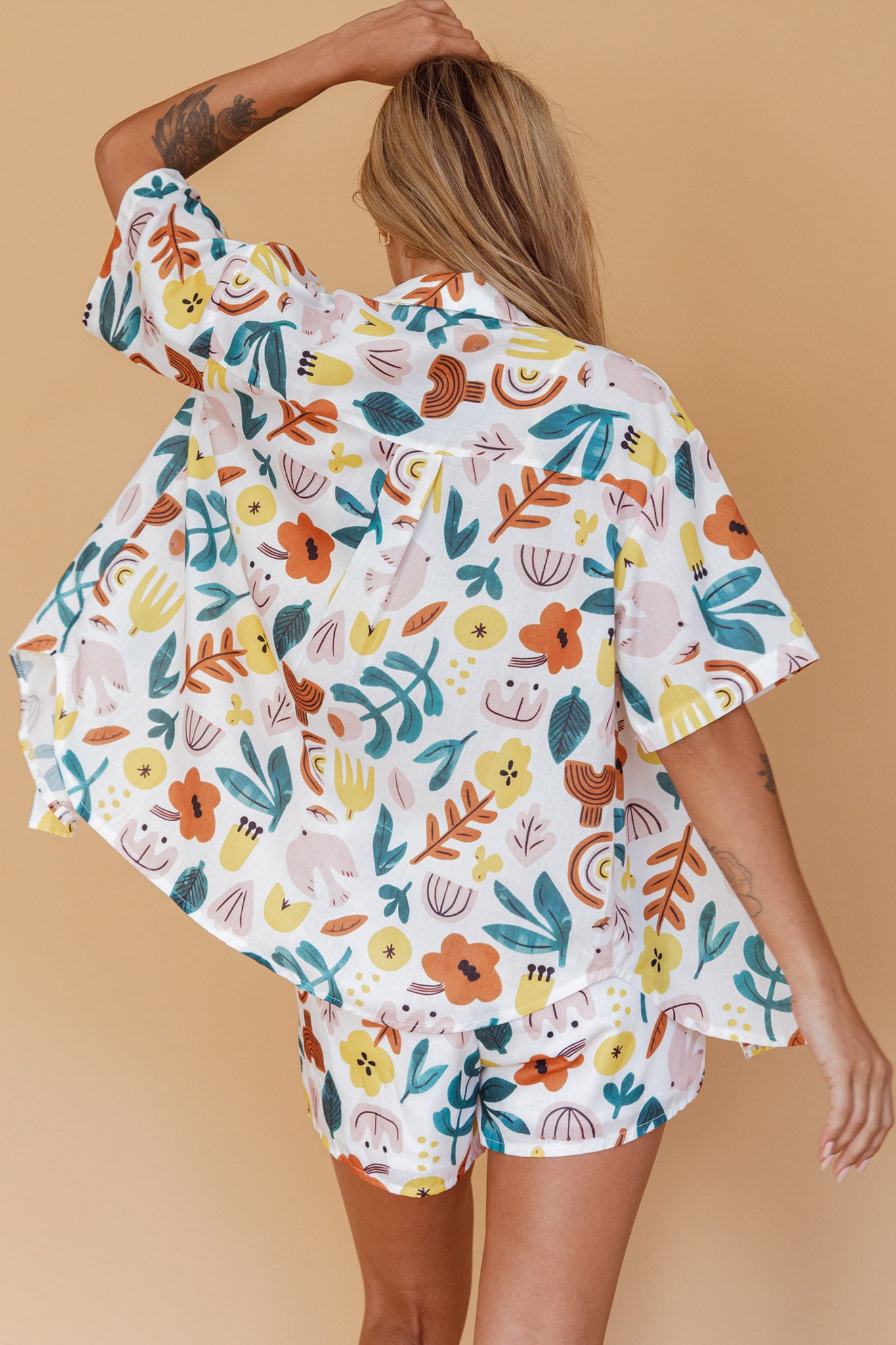Just A Hunch Shorts Printed White-Maymioy