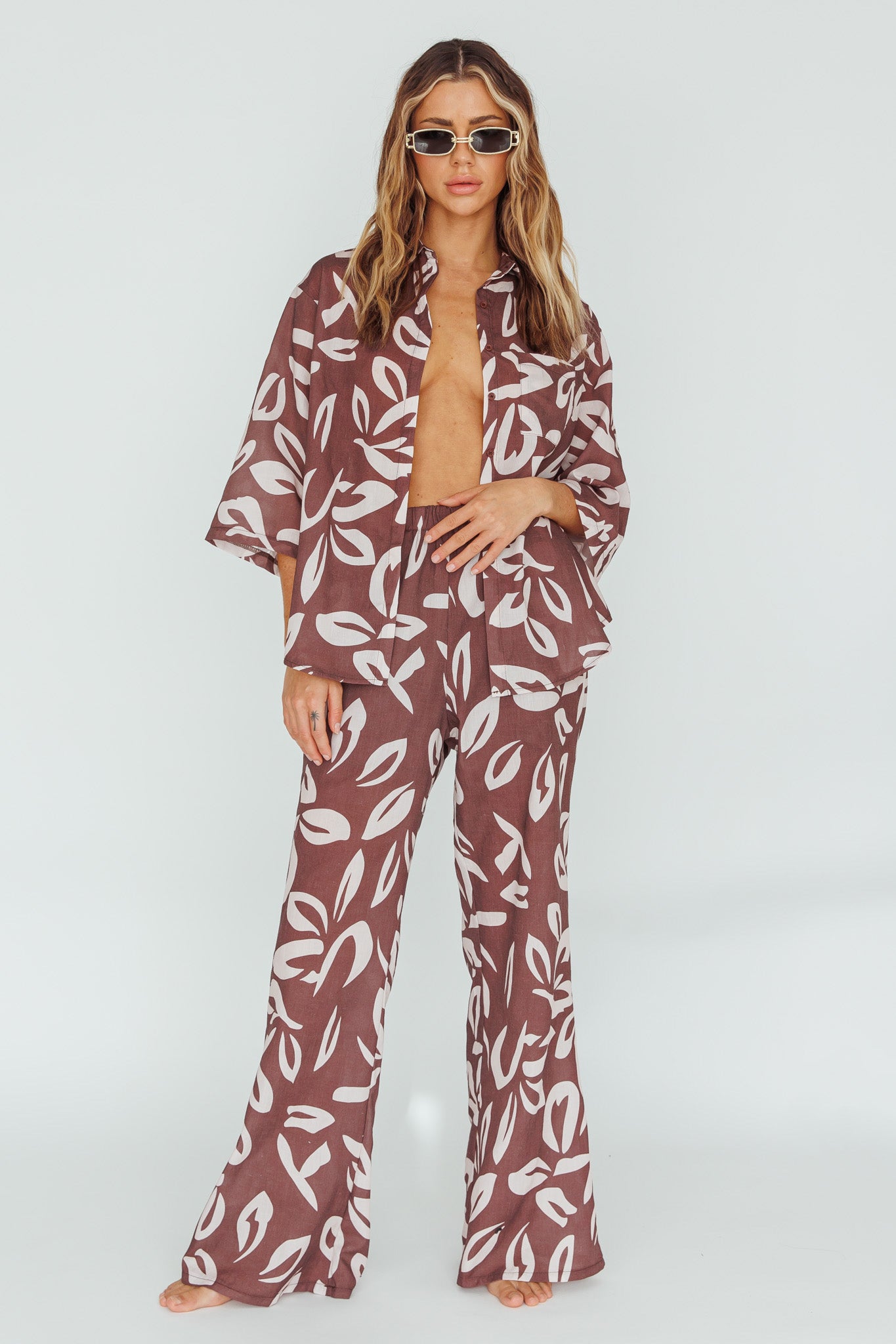 Just A Hunch Pants Leaf Print Chocolate-Maymioy