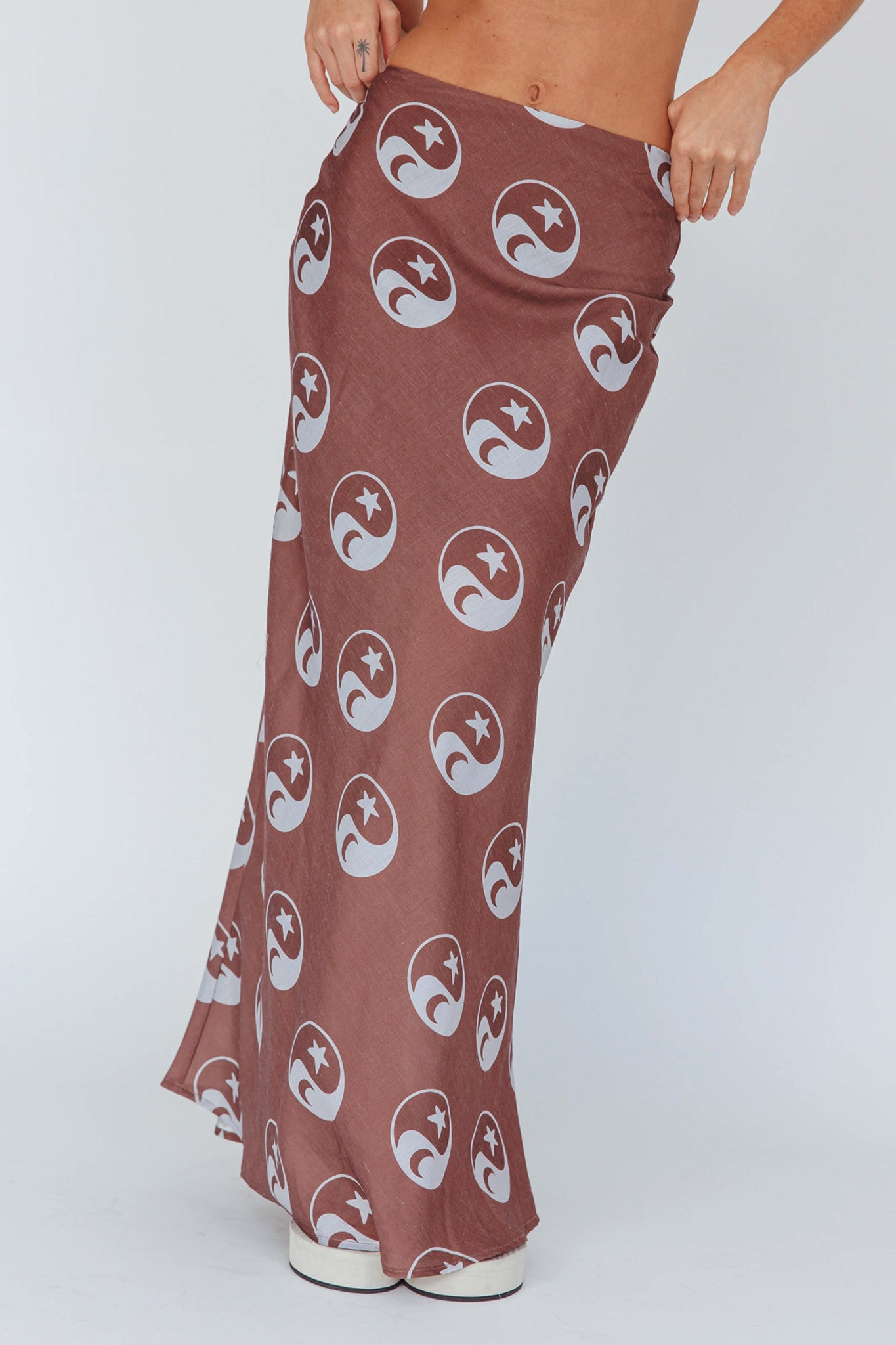 Just A Hunch Maxi Skirt Yin Yang Coco-Maymioy