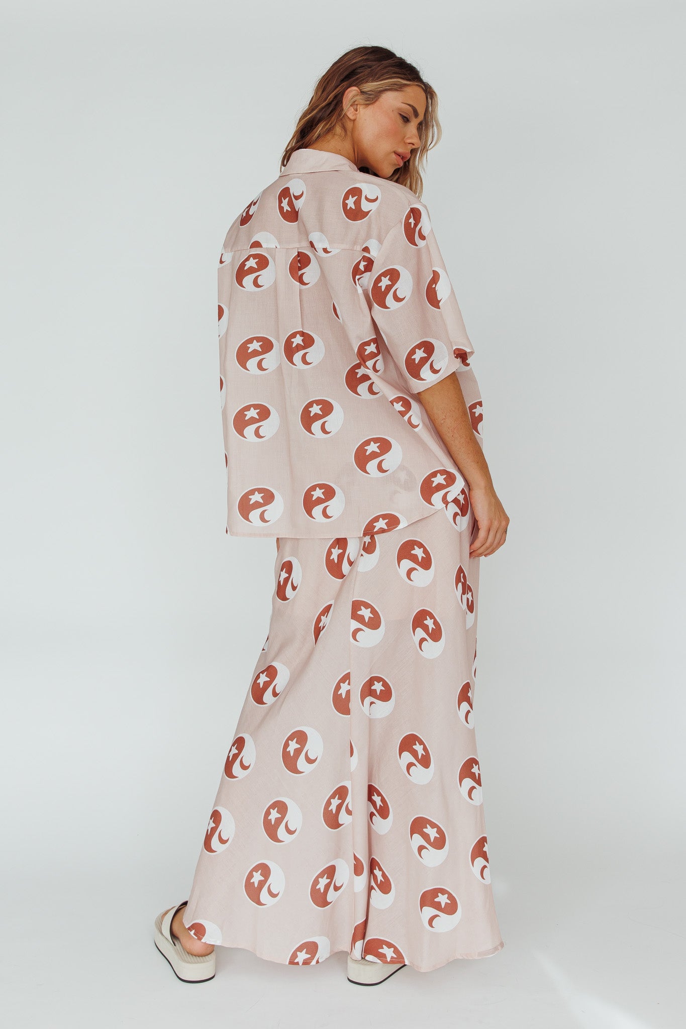Just A Hunch Maxi Skirt Yin Yang Rose-Maymioy