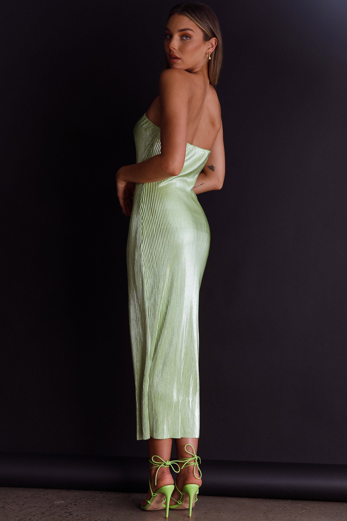 Shondra Accordion Pleat Tube Dress Lime-Maymioy