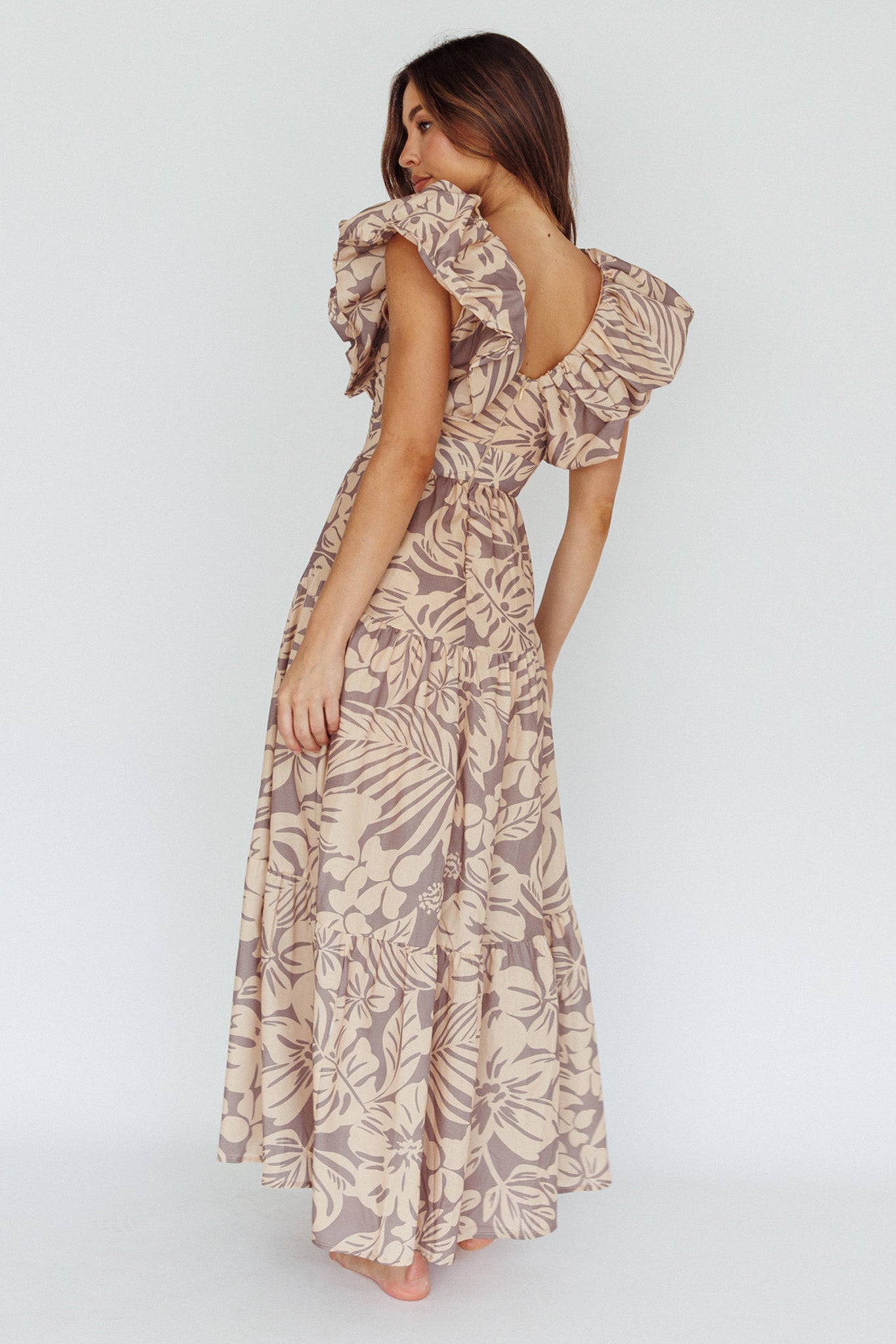Kahlo Puffed Ruffle Neckline Maxi Dress Print Beige-Maymioy