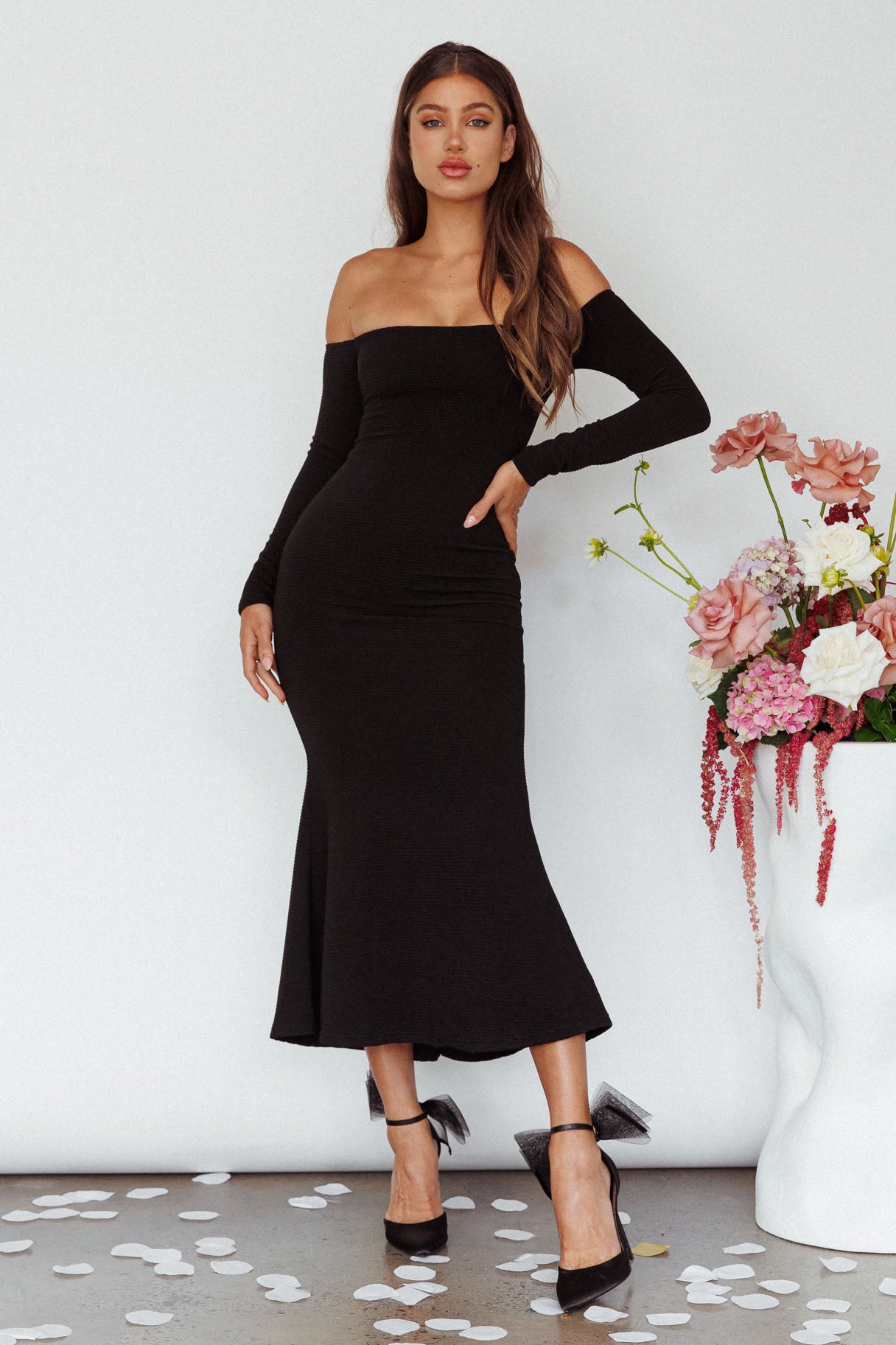 Speakeasy Off-Shoulder Maxi Dress Black-Maymioy