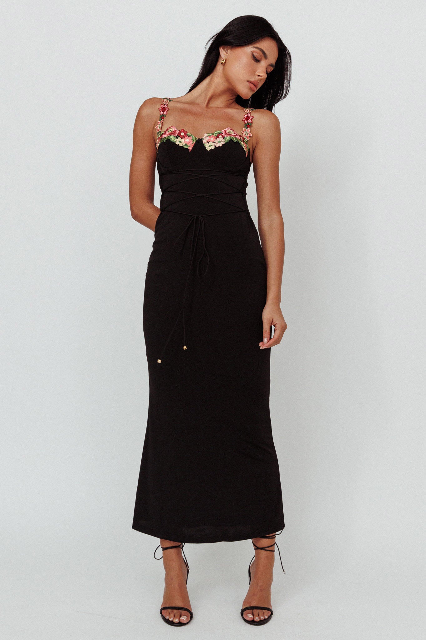 Rose Garden Floral Applique Laced Midi Dress Black-Maymioy