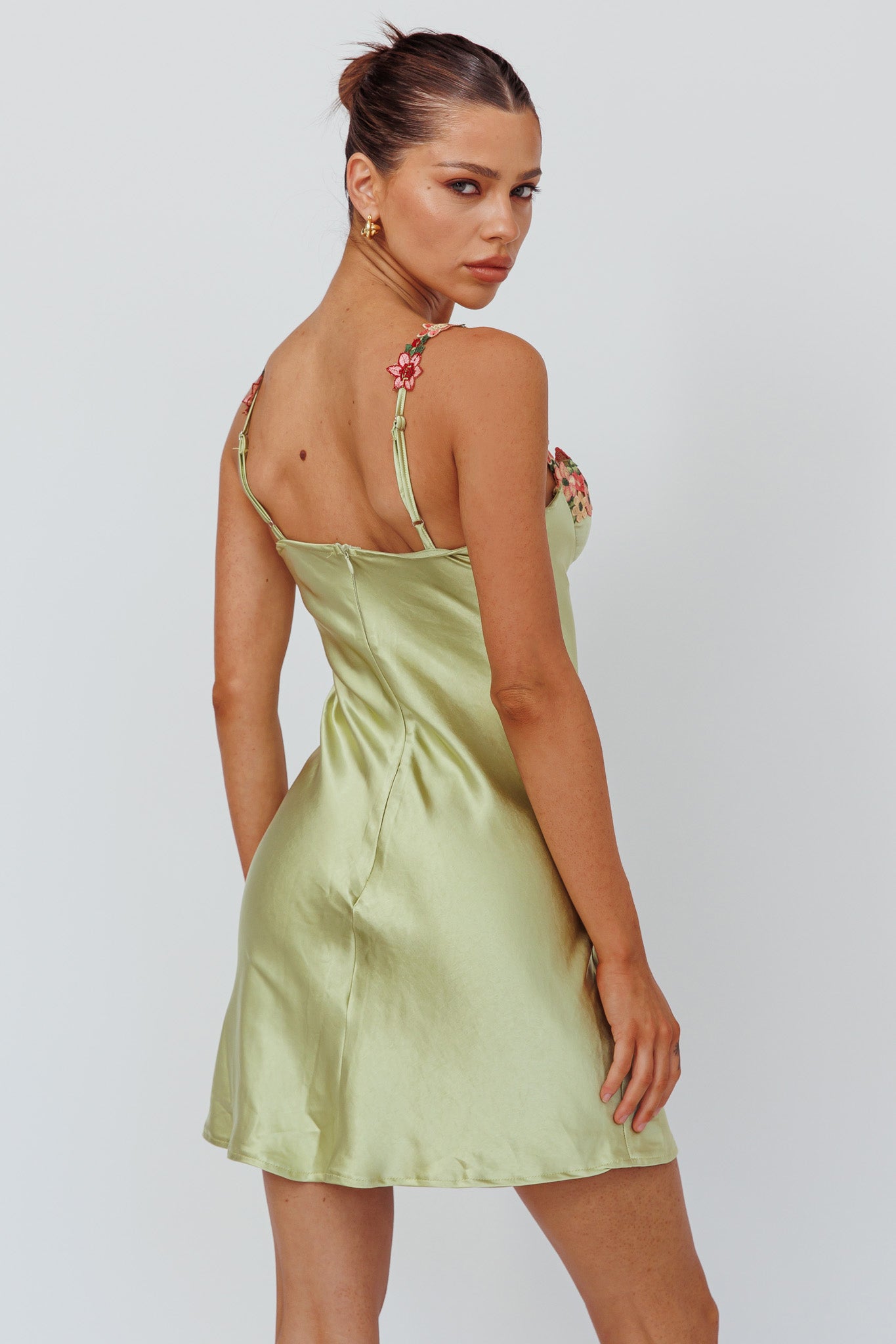 Rose Garden Floral Applique Mini Dress Lime-Maymioy