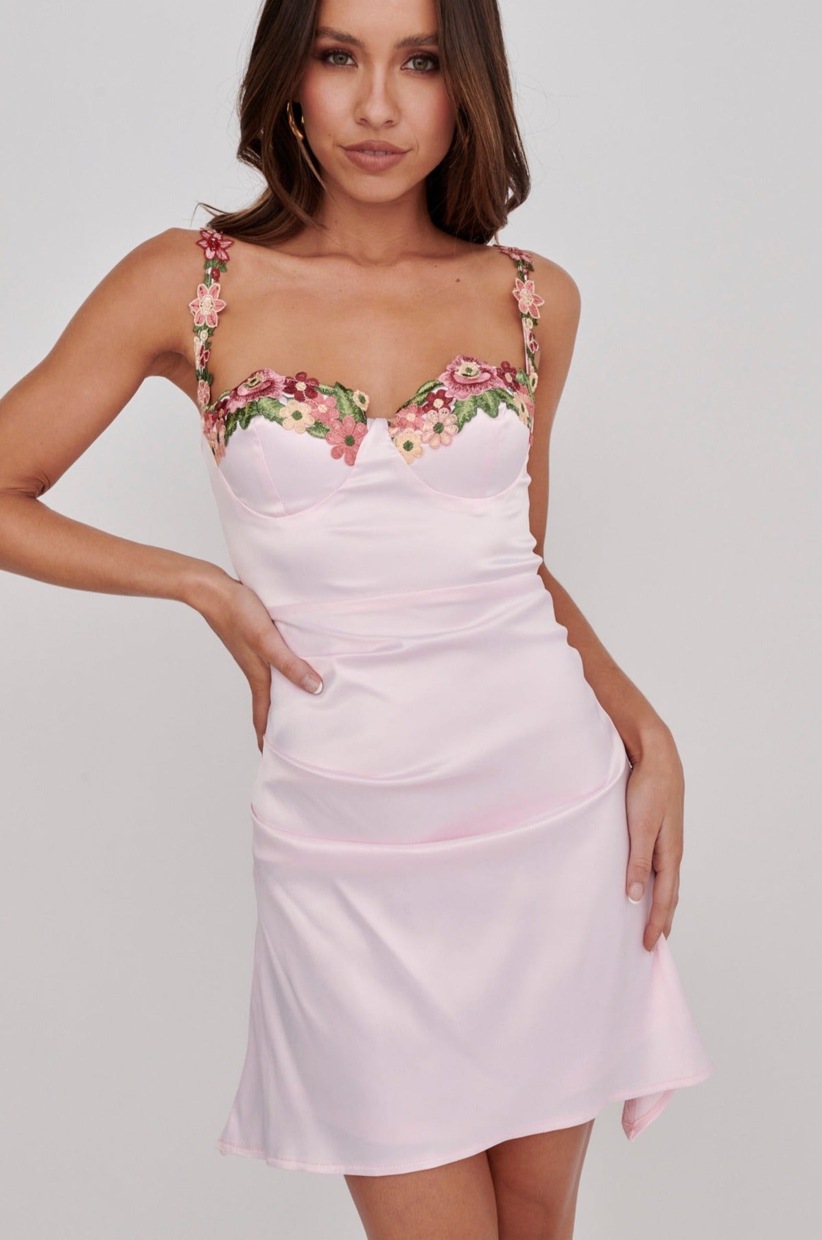 Rose Garden Floral Applique Pleat Mini Dress Pink-Maymioy