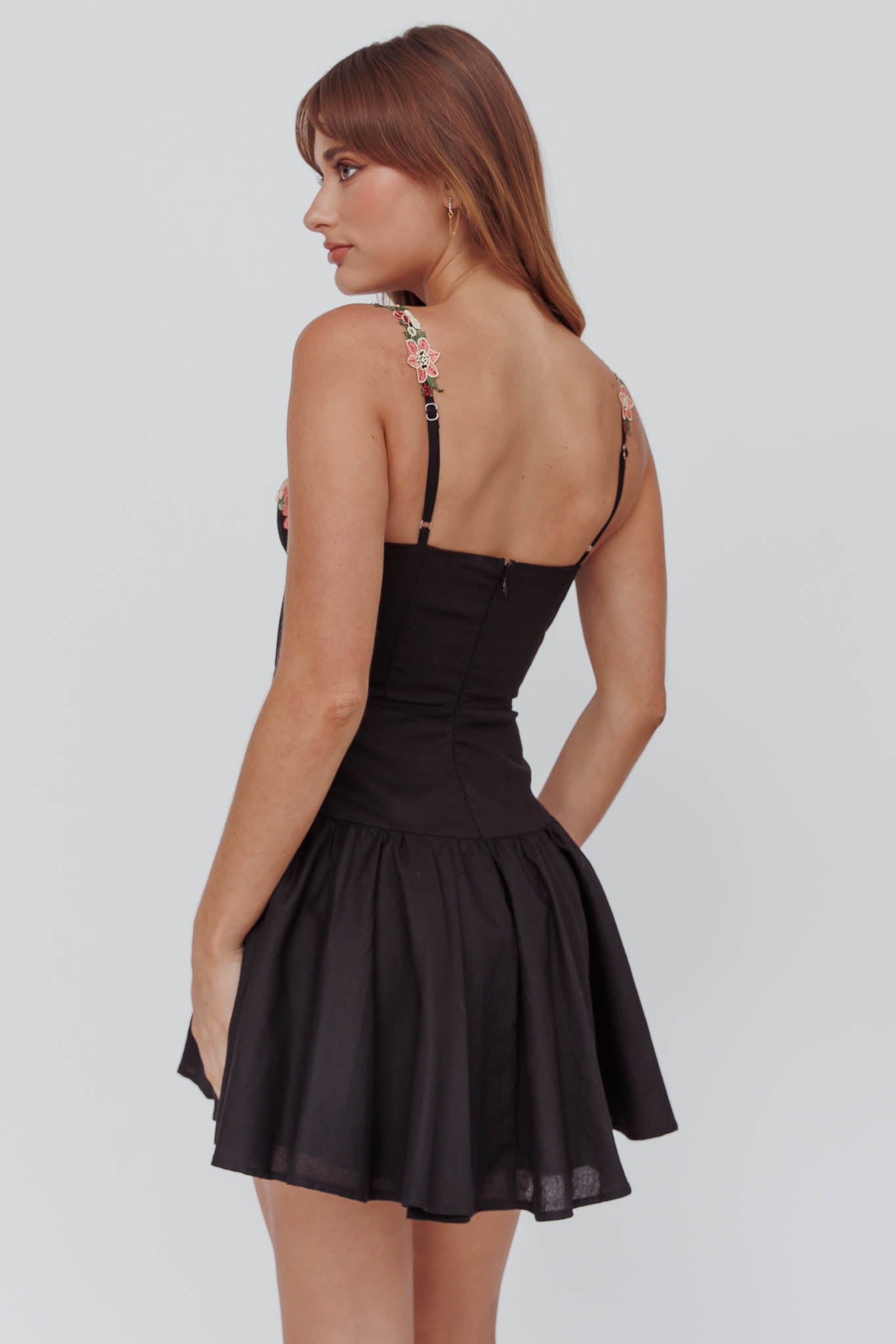 Rose Garden Flounce Mini Dress Black-Maymioy