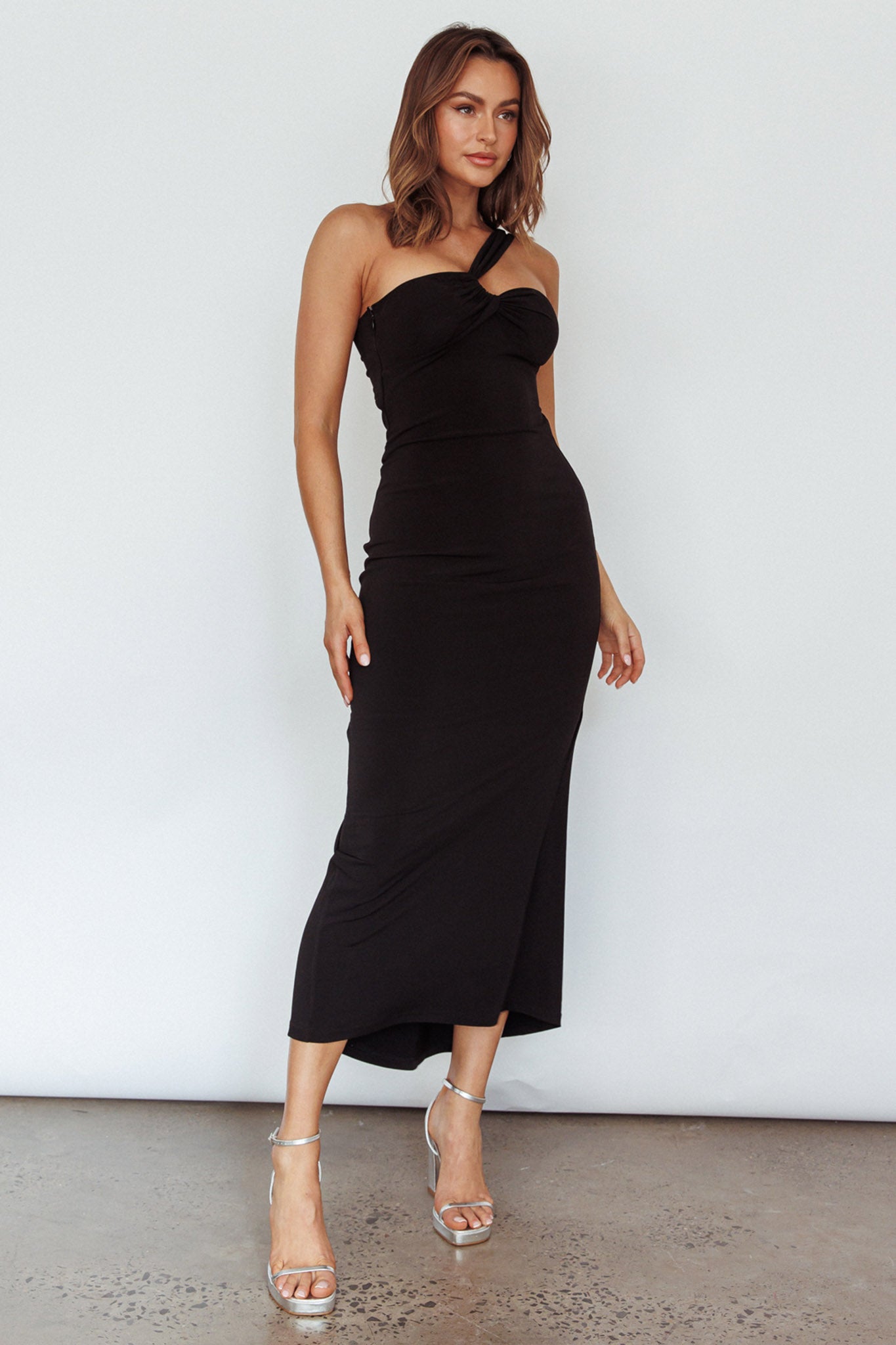 Trinny One-Shoulder Ruched Back Midi Dress Black-Maymioy
