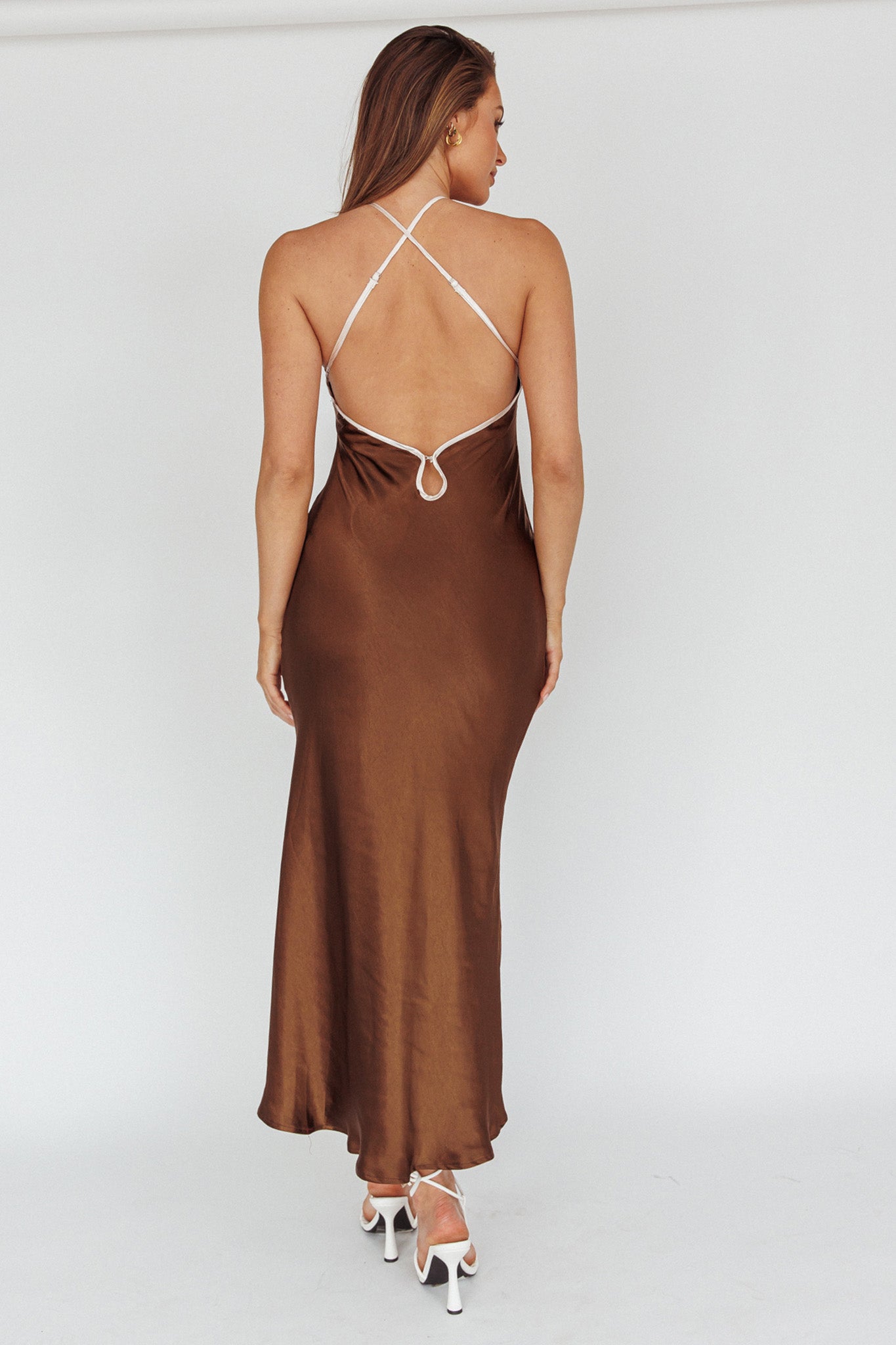 Midsomer Dawn Criss-Cross Back Maxi Dress Chocolate-Maymioy