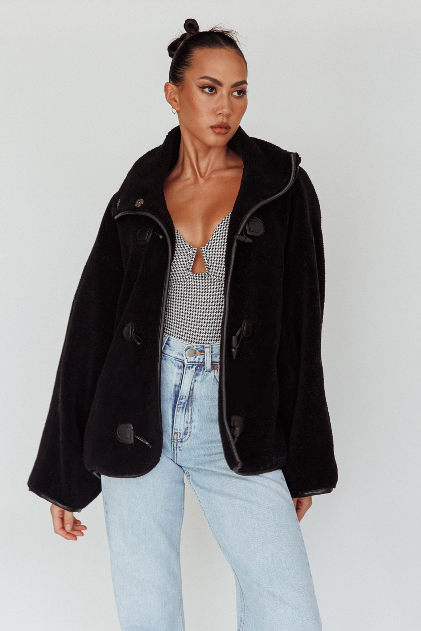 Cambra Toggle Jacket Black-Maymioy