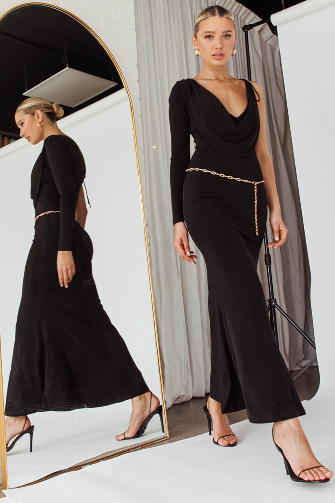 Star Walker One Sleeve Maxi Dress Black-Maymioy