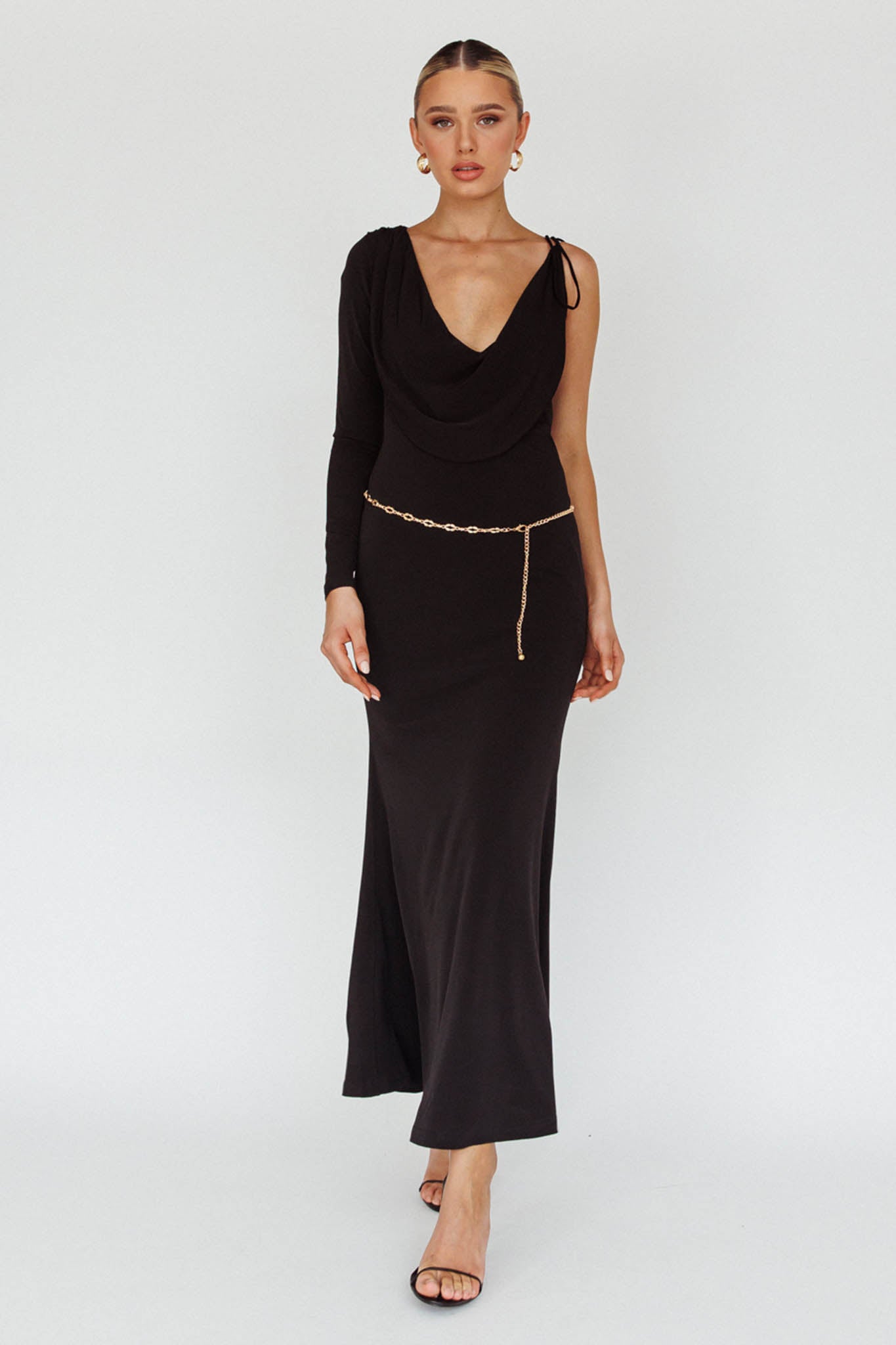 Star Walker One Sleeve Maxi Dress Black-Maymioy