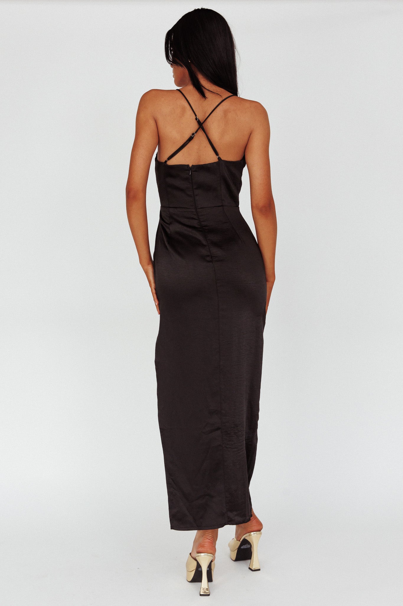 Salma Lace V-Neckline Midi Dress Black-Maymioy