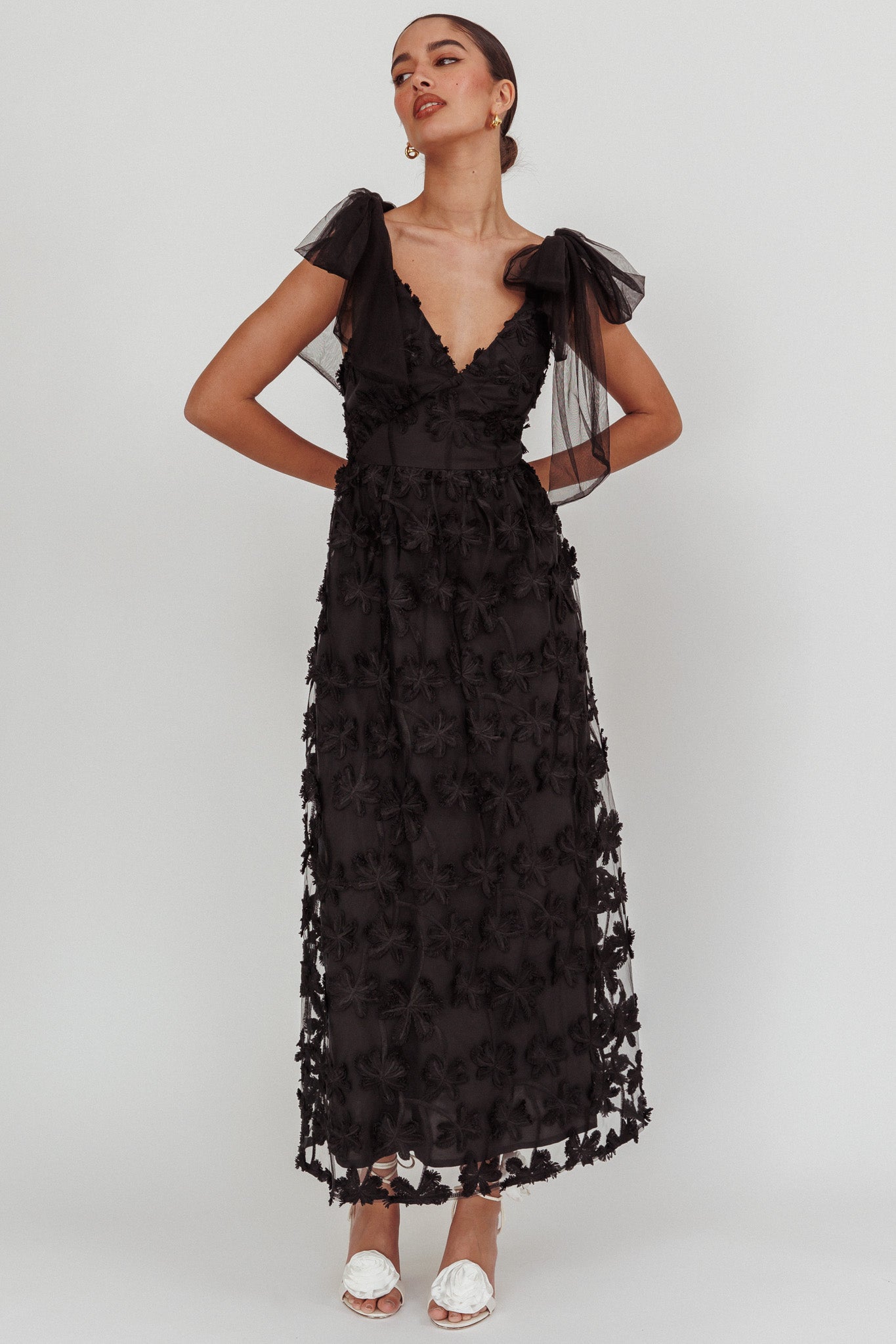 Mykonos Morning Tied Shoulder Tree Maxi Dress Black-Maymioy
