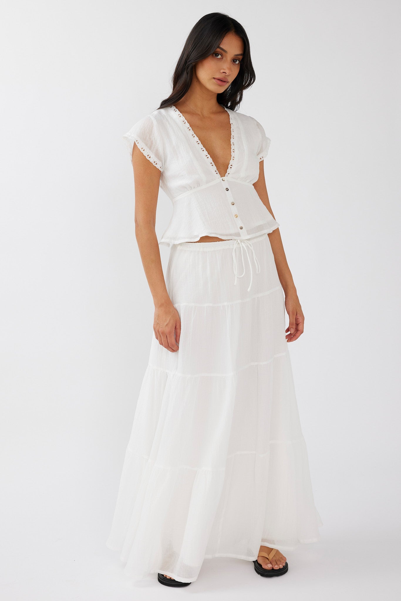 Azura Scalloped Lace Trim Top White-Maymioy