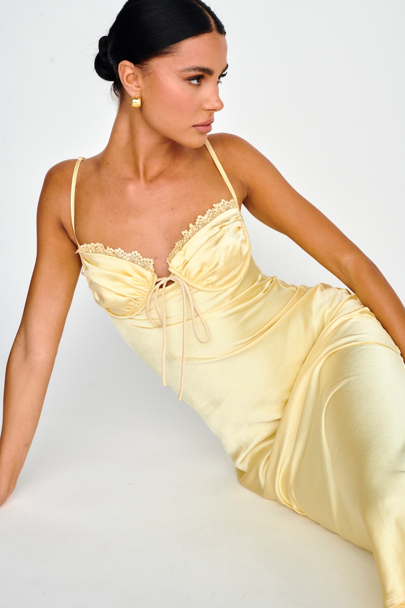 Fortune Lace Trim Bust Tie Midi Dress Butter-Maymioy