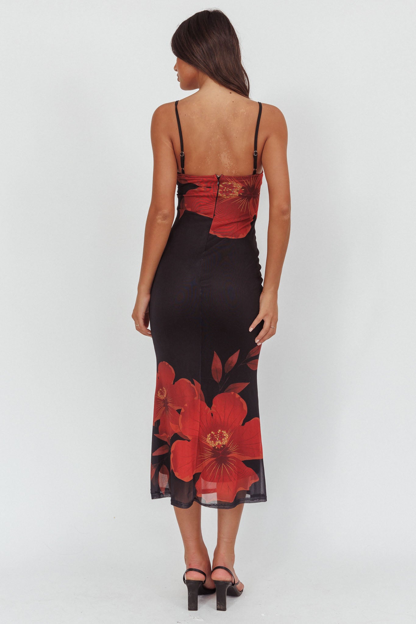 Fortune Bust Tie Maxi Dress Hibiscus Black-Maymioy